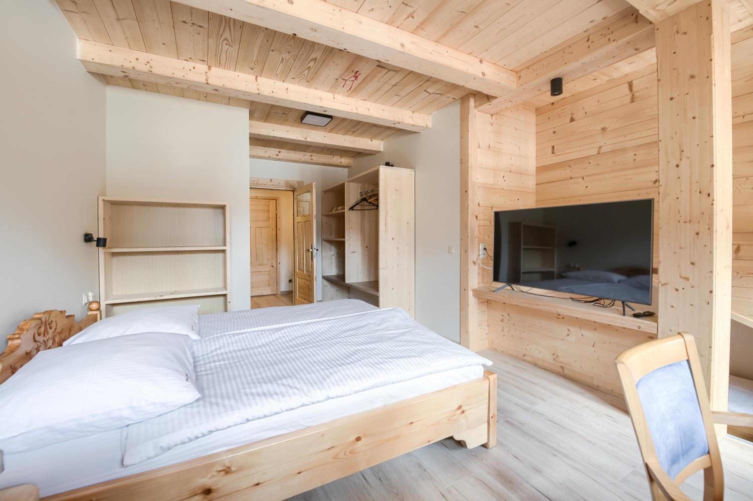 Deluxe Triple Room - Photo 3