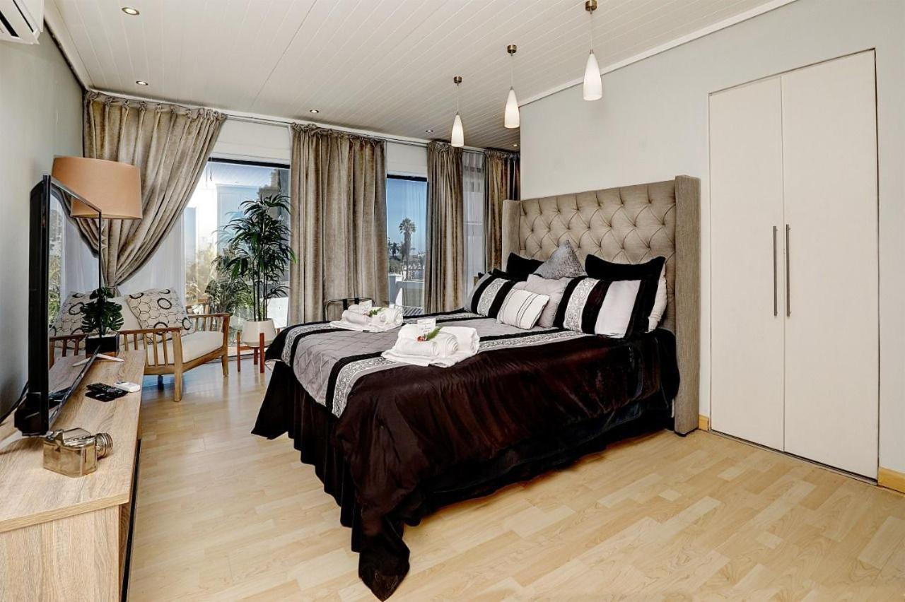 Deluxe Double Room - Photo 1