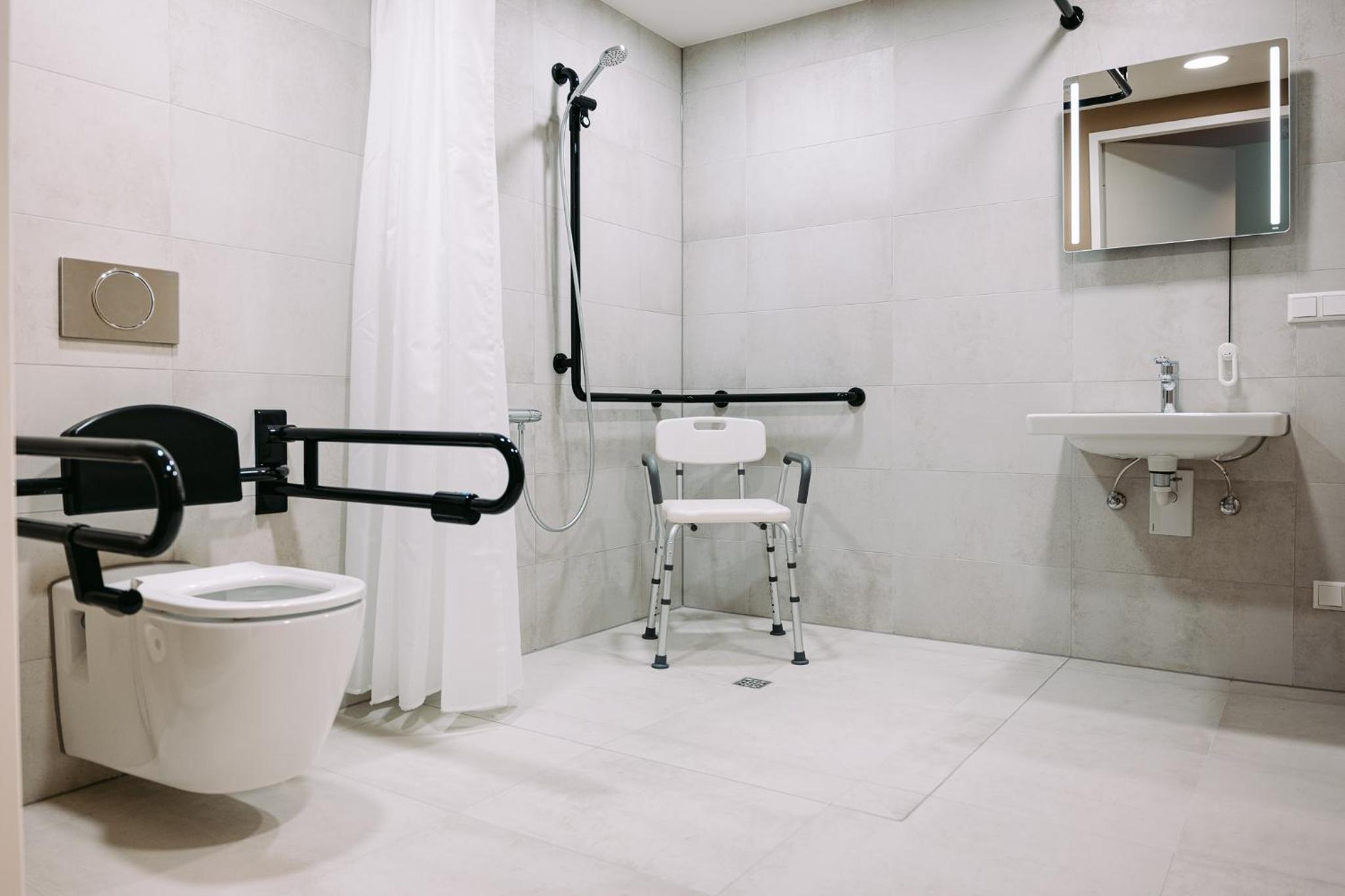 Double Room - Disability Access - Photo 2
