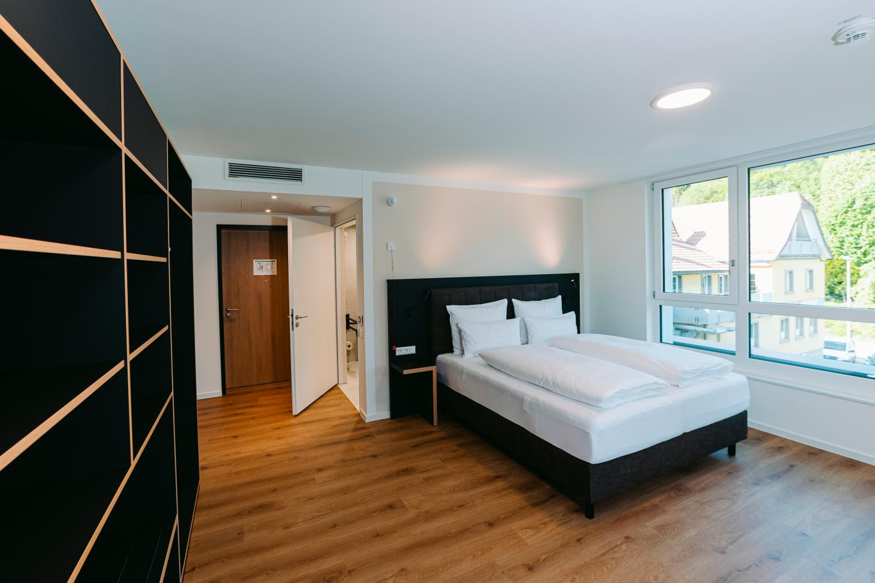 Double Room - Disability Access - Photo 1