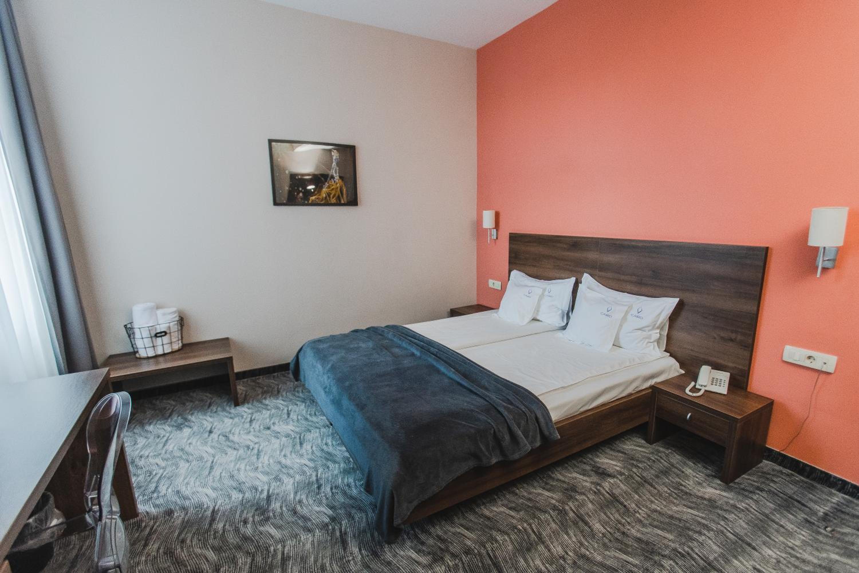 Standard Double Room - Photo 6