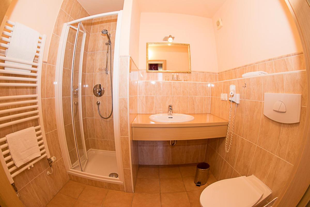 Single Room photo 2
