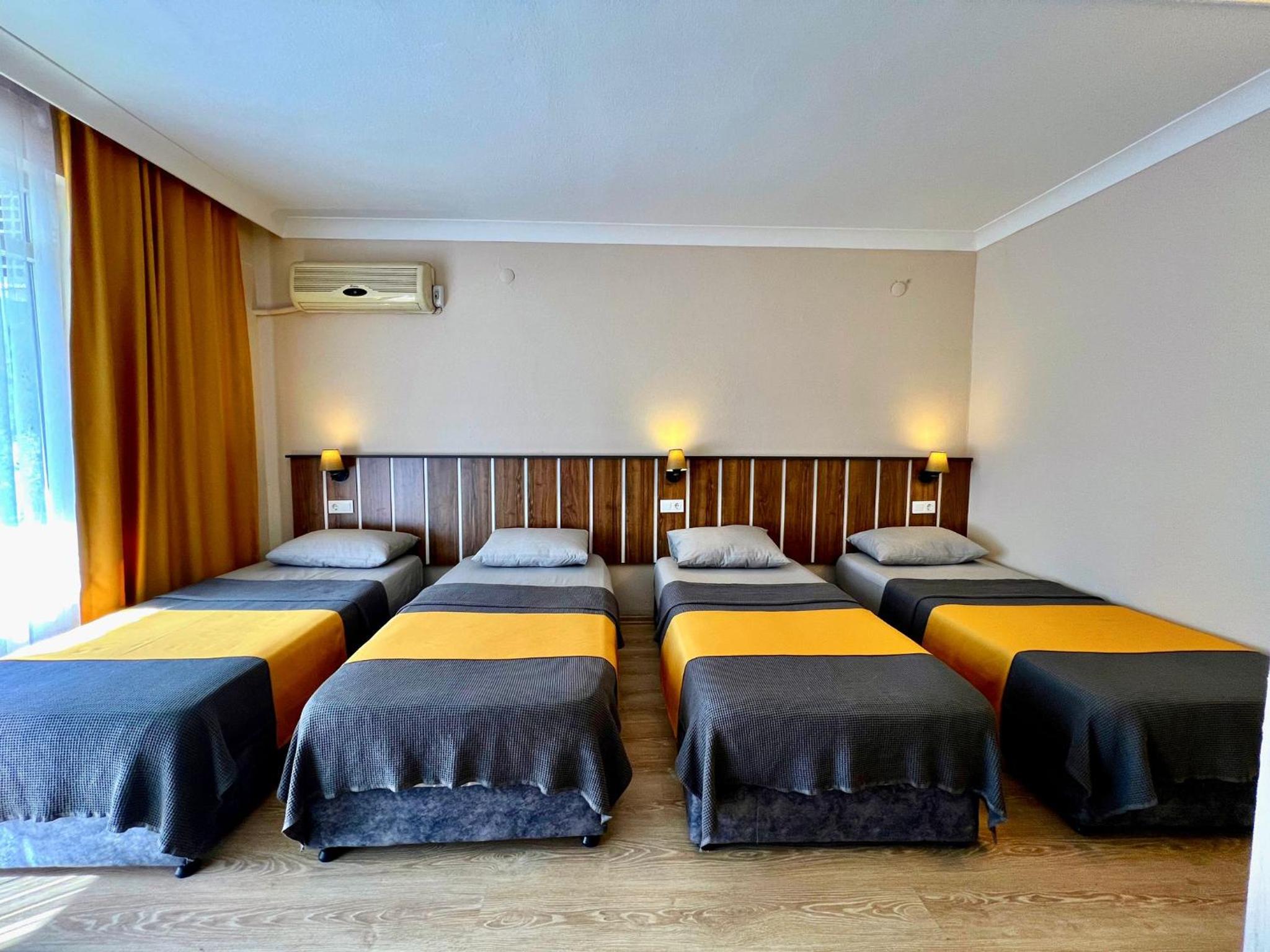 Quadruple Room photo 1