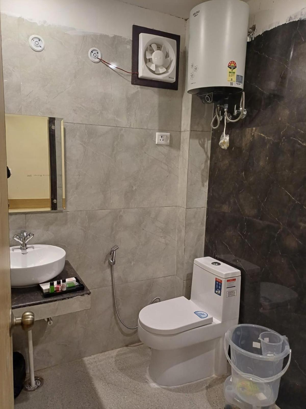 Superior Triple Room - Photo 11