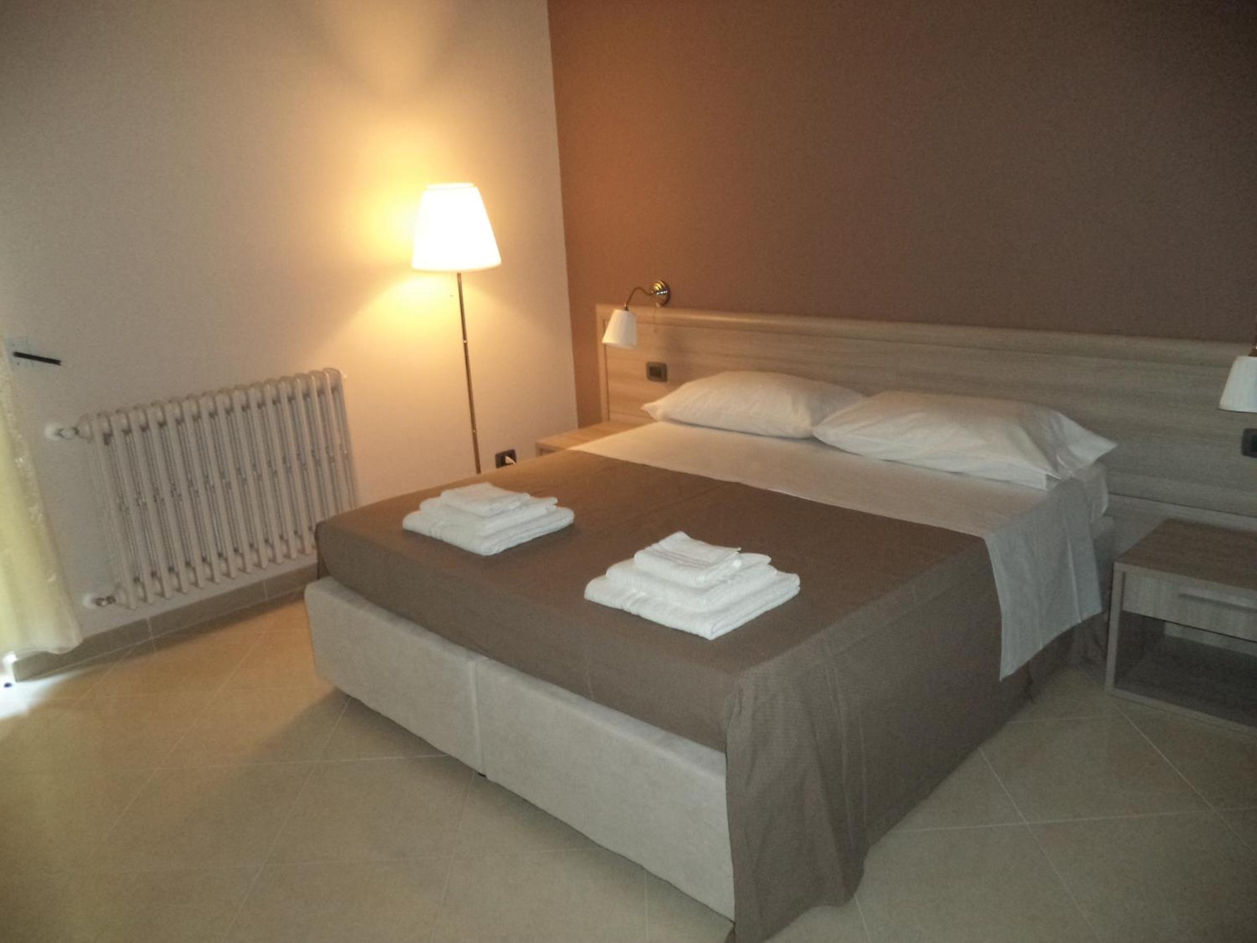 Quadruple Room with Private Bathroom