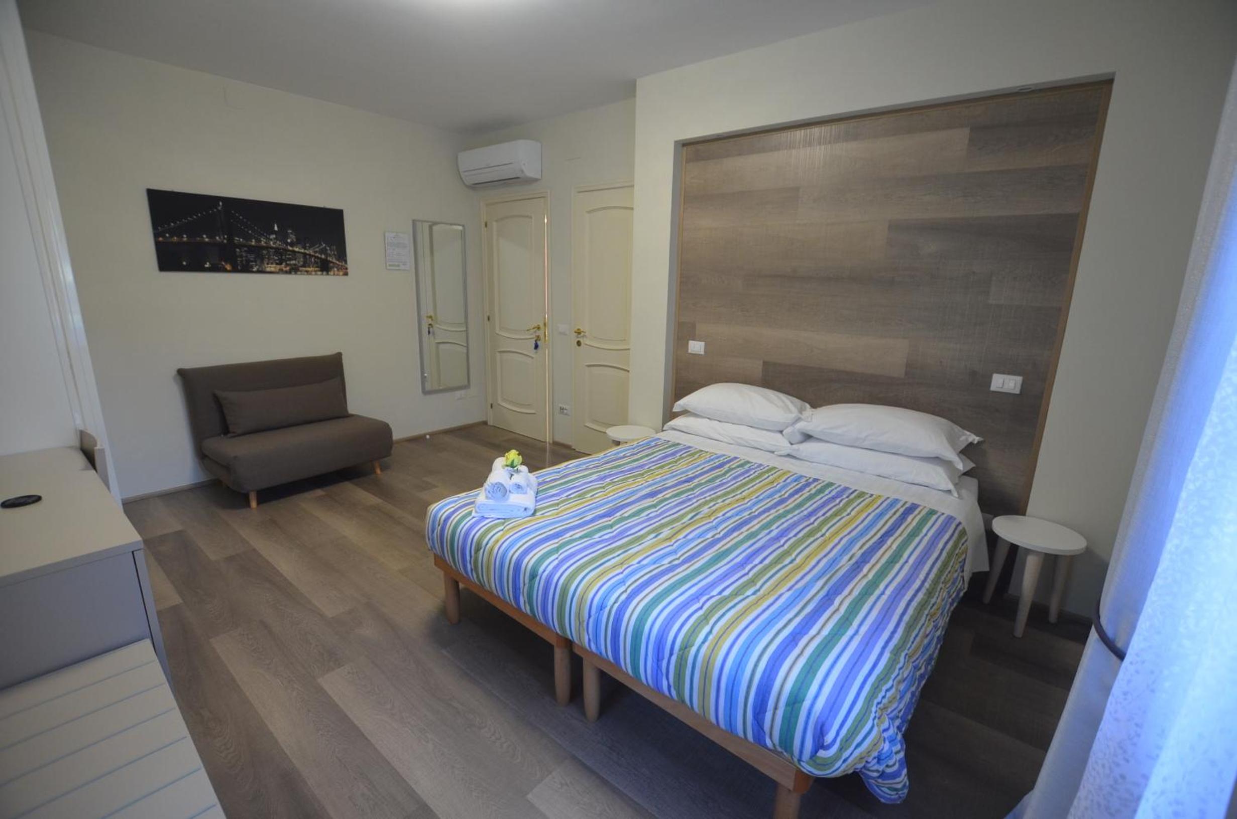 Double Room photo 2