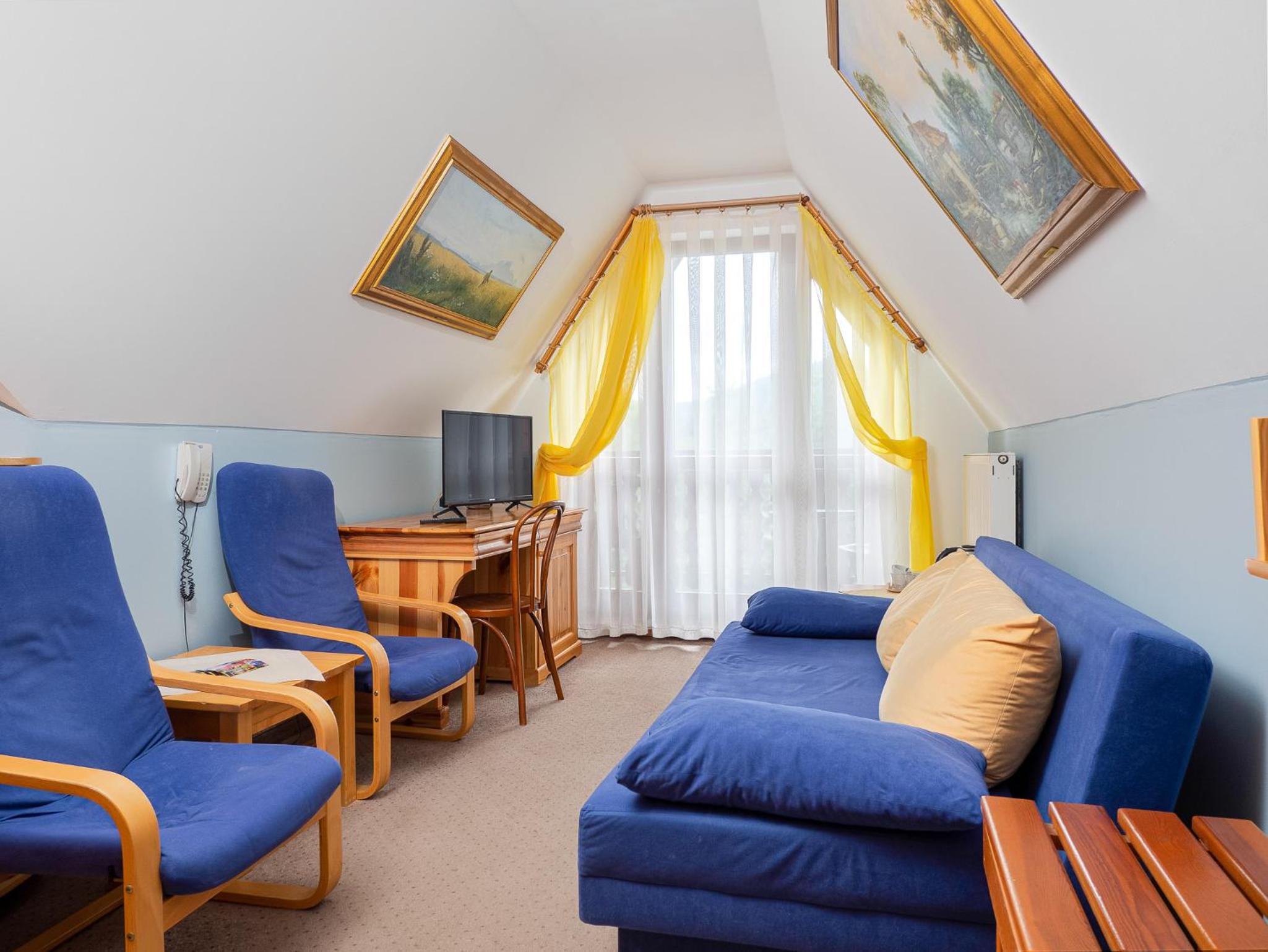 Classic Triple Room photo 3