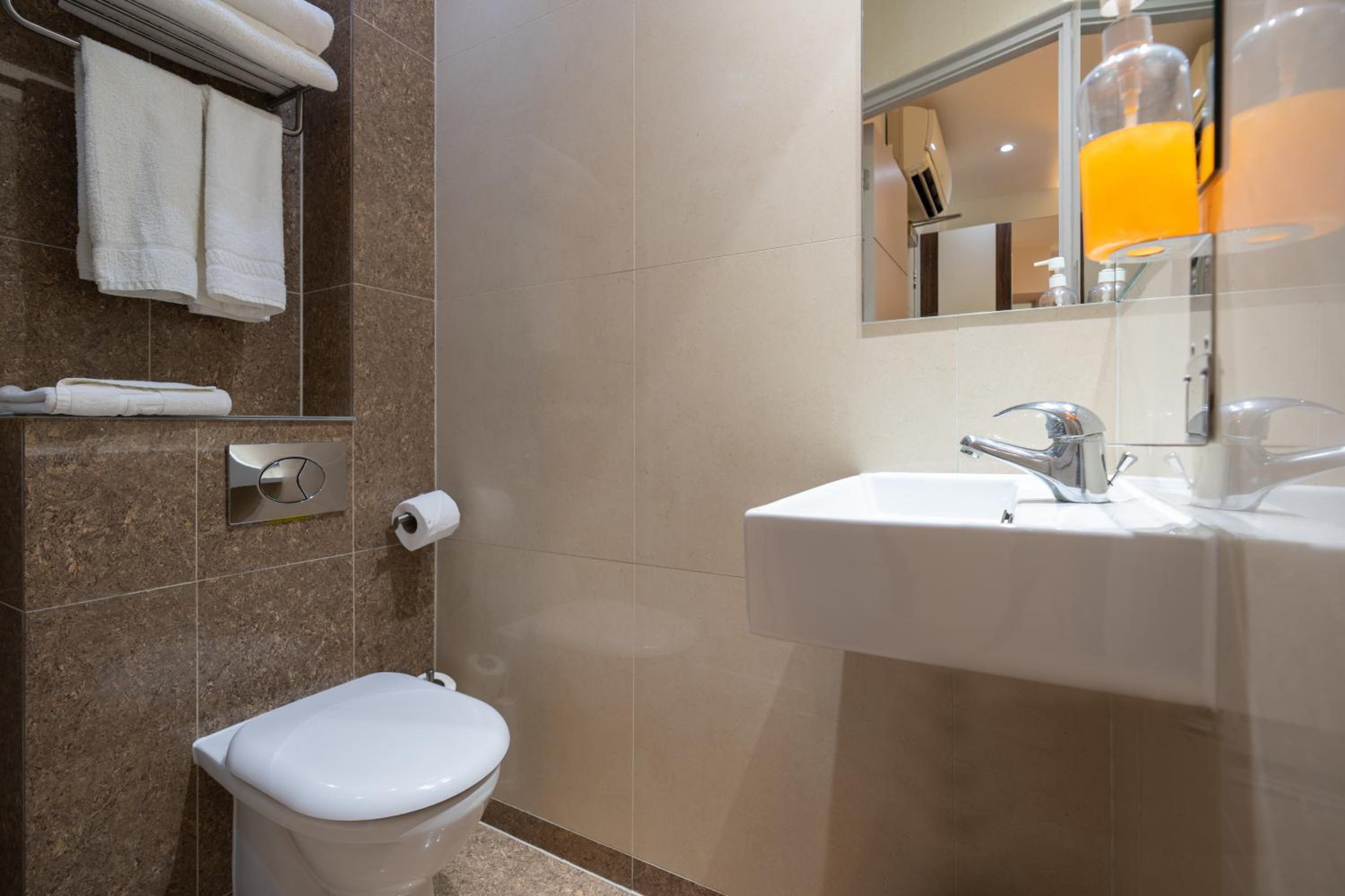 Luxury Studio Suite photo 2