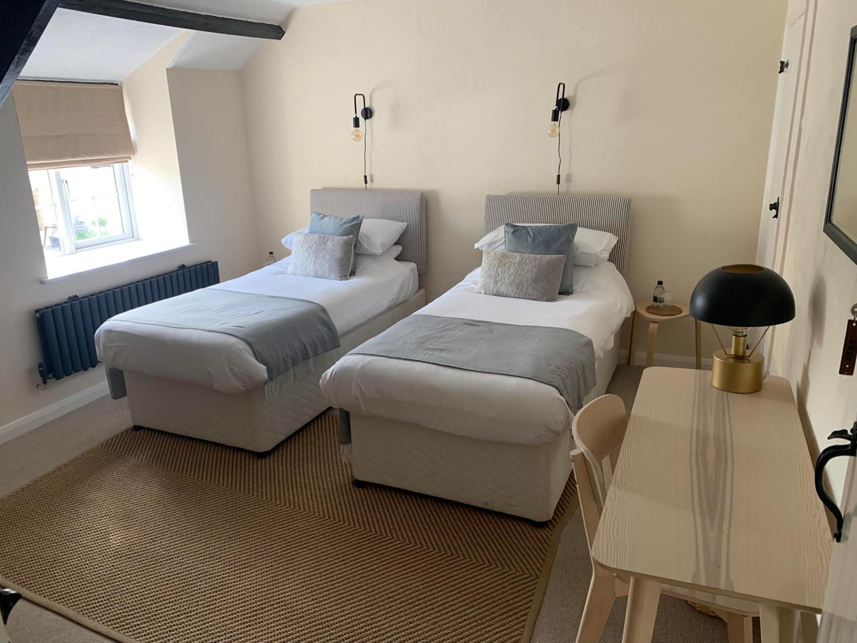 Superior Twin Room photo 1