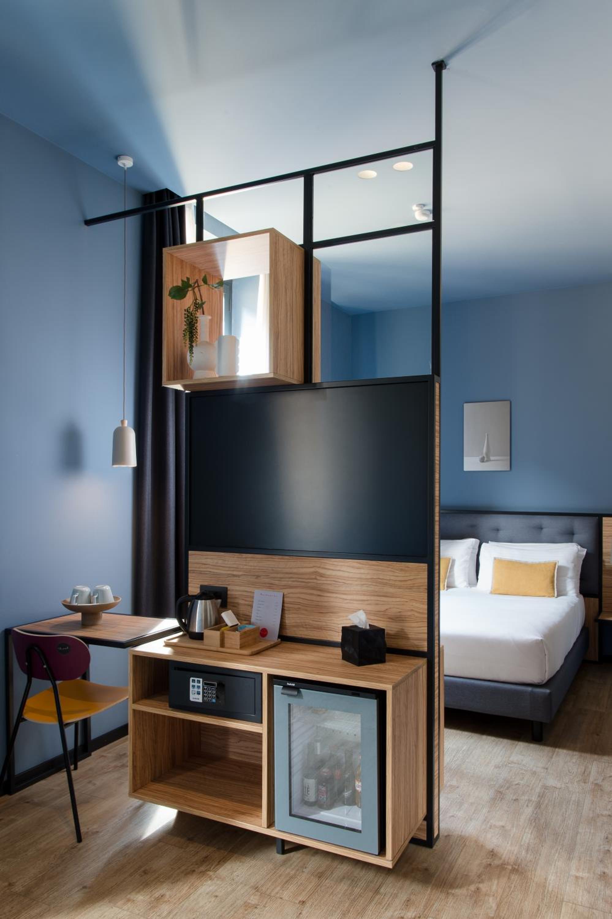 Deluxe Junior Suite - Photo 1