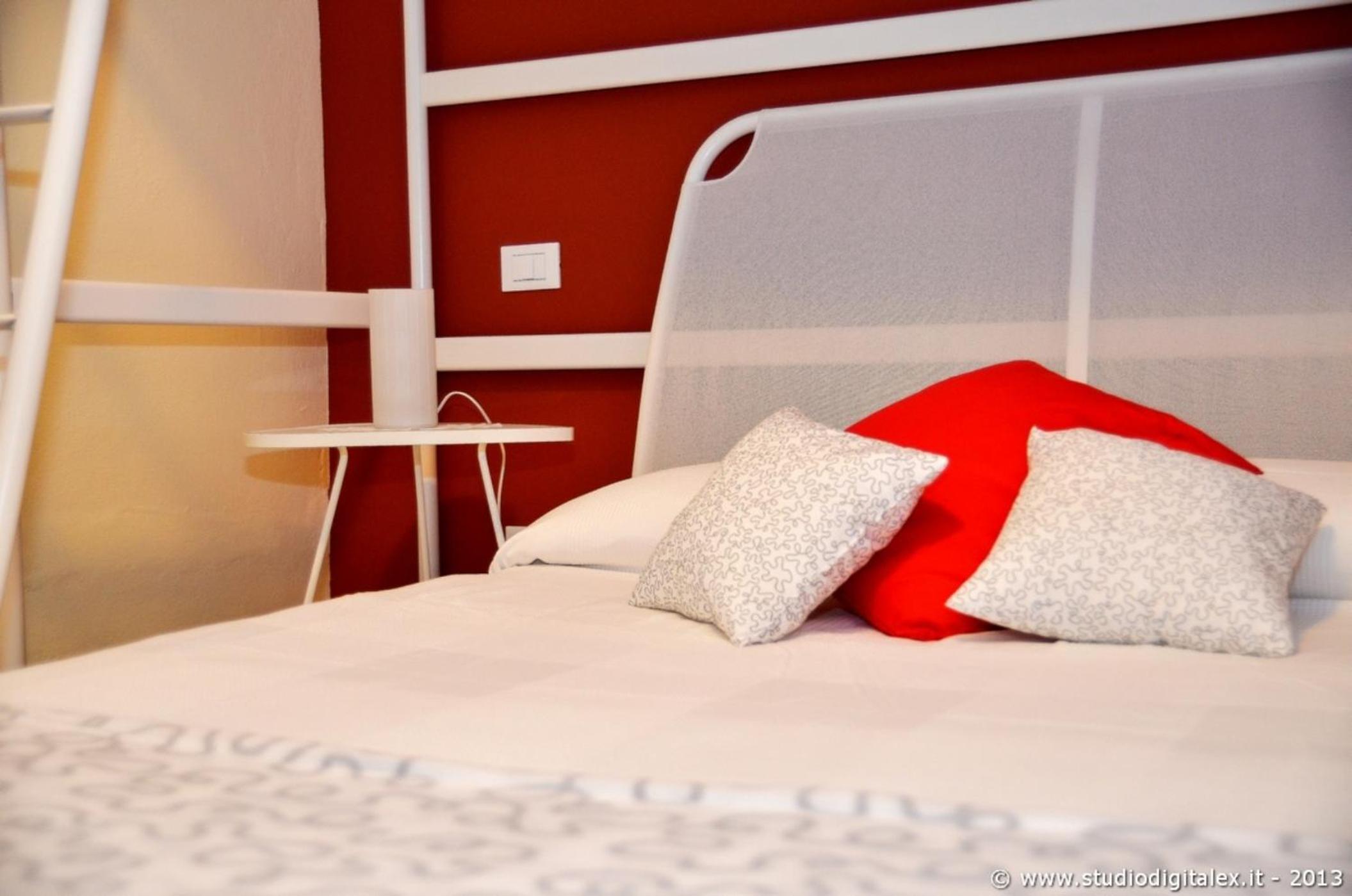 Classic Room - Photo 10