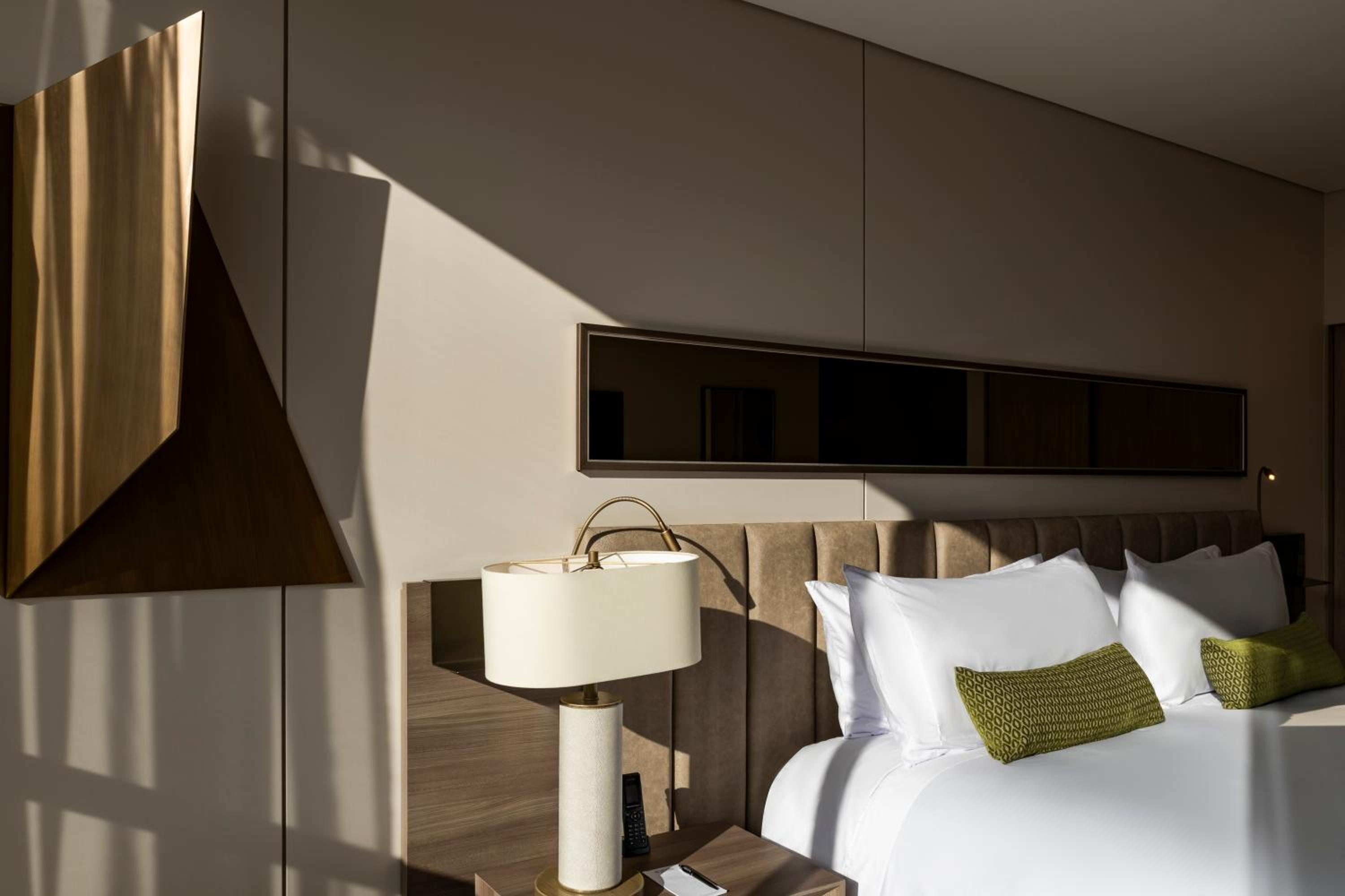 Superior King or Twin Room - Photo 6