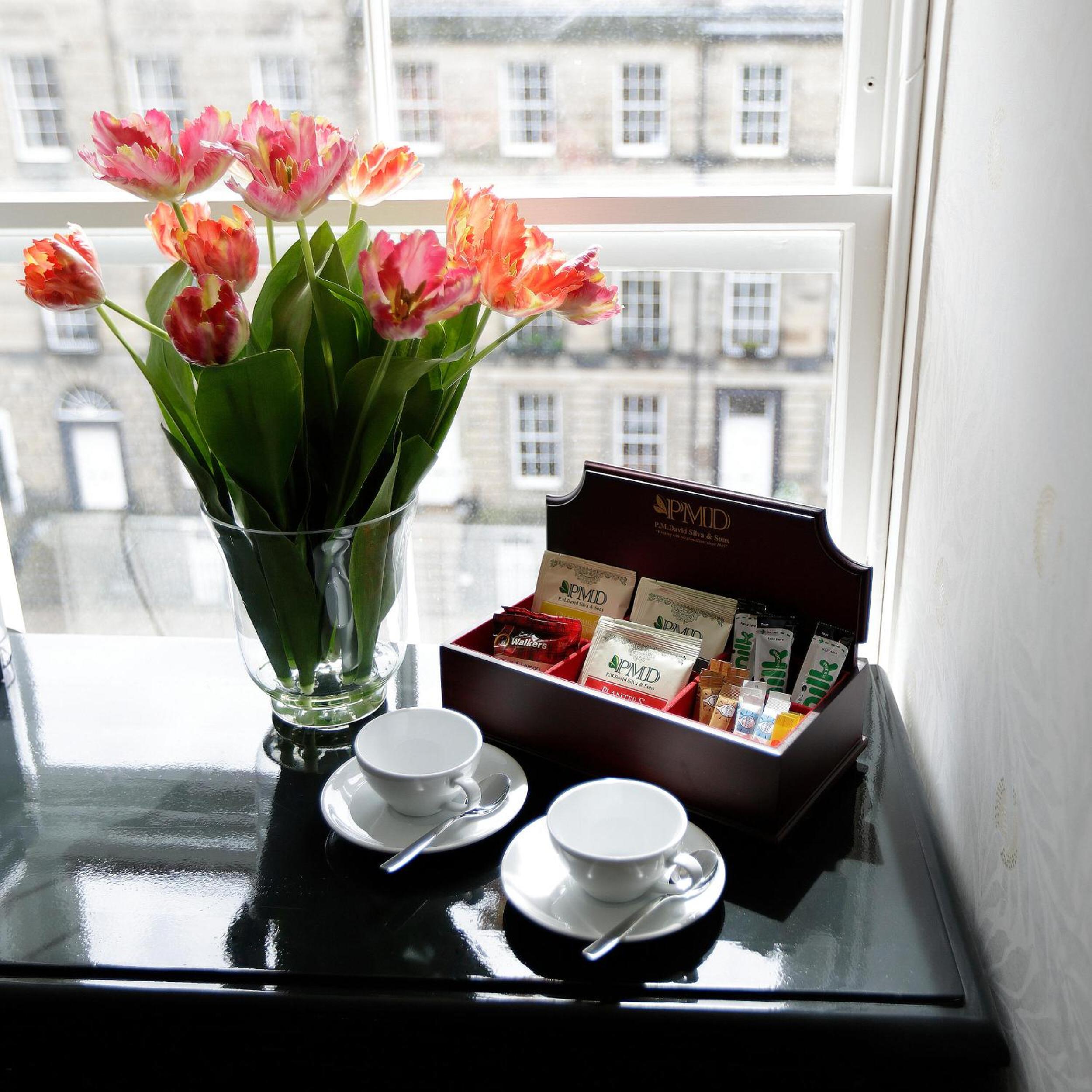 Townhouse Grand - Photo 13