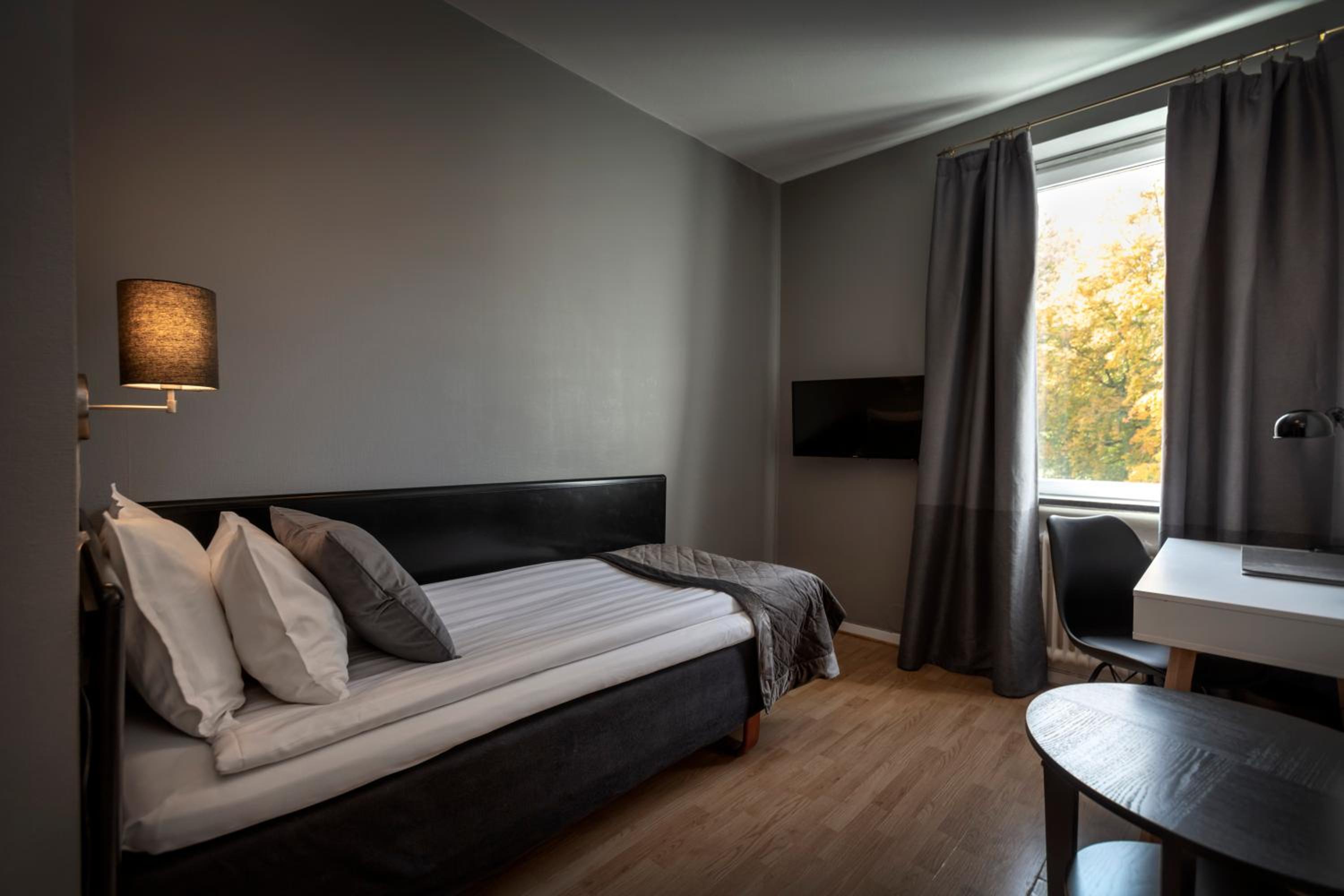 Single Room photo 3