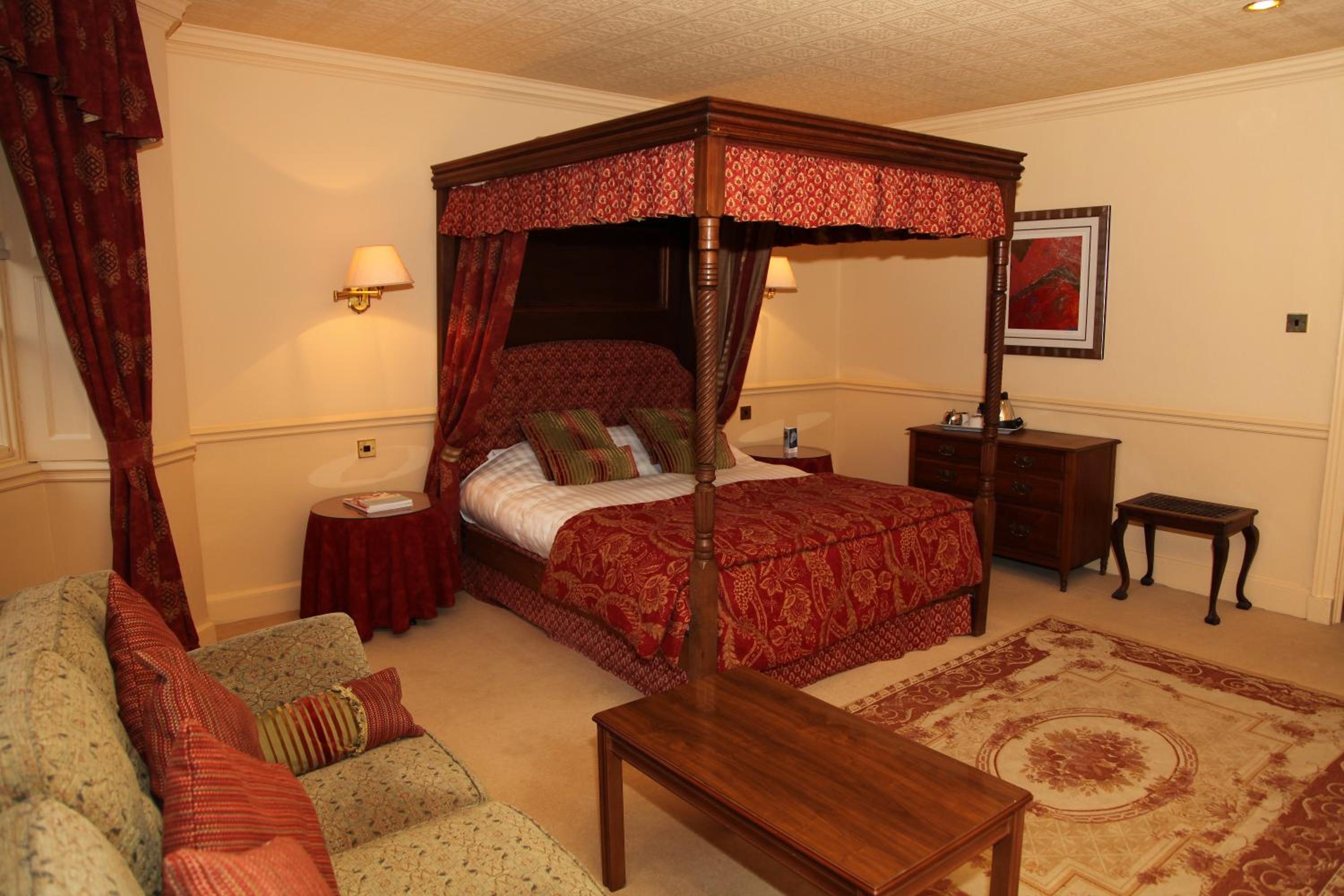 Queen Room - Non-Smoking - Photo 2