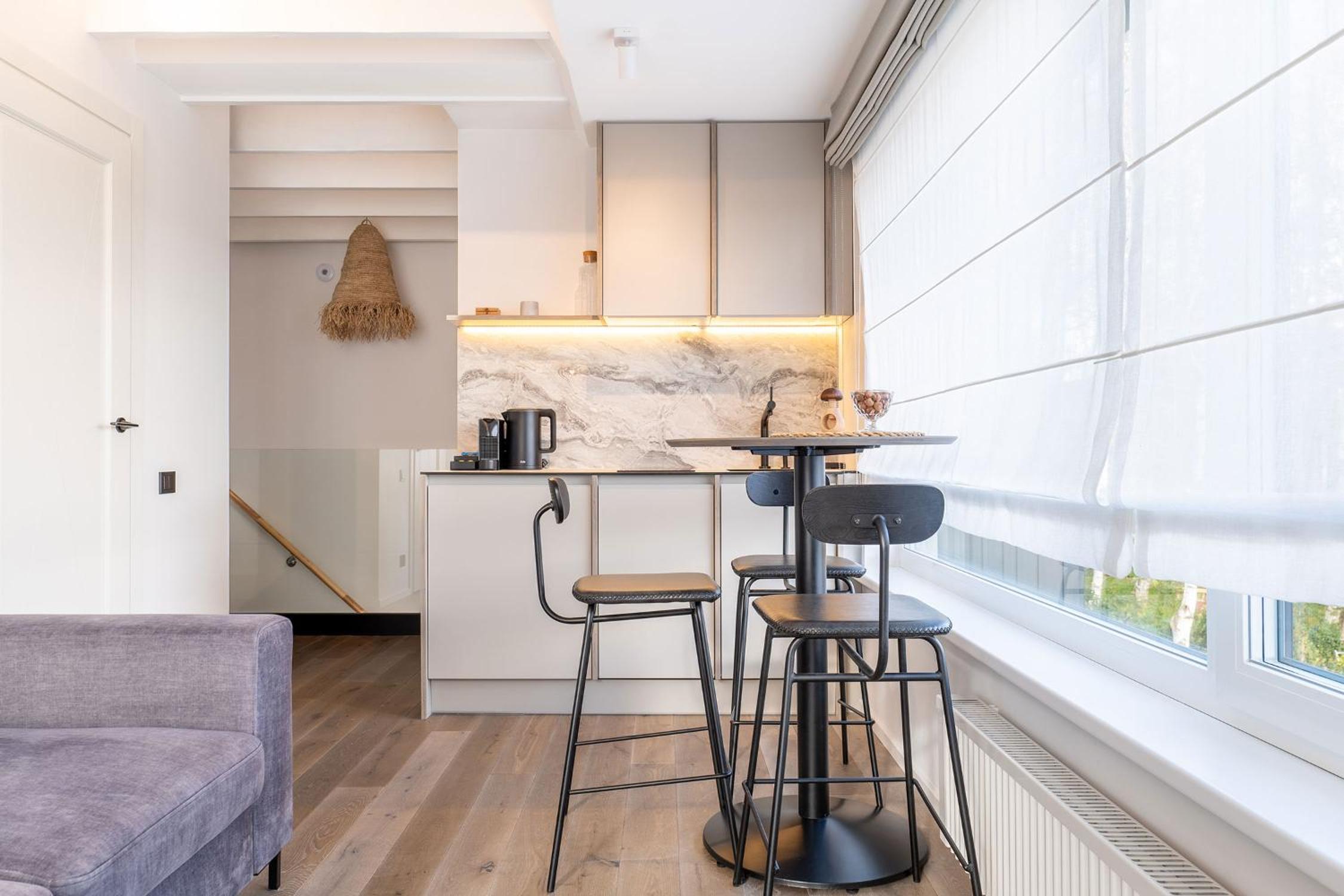 One-Bedroom Apartment - Photo 20