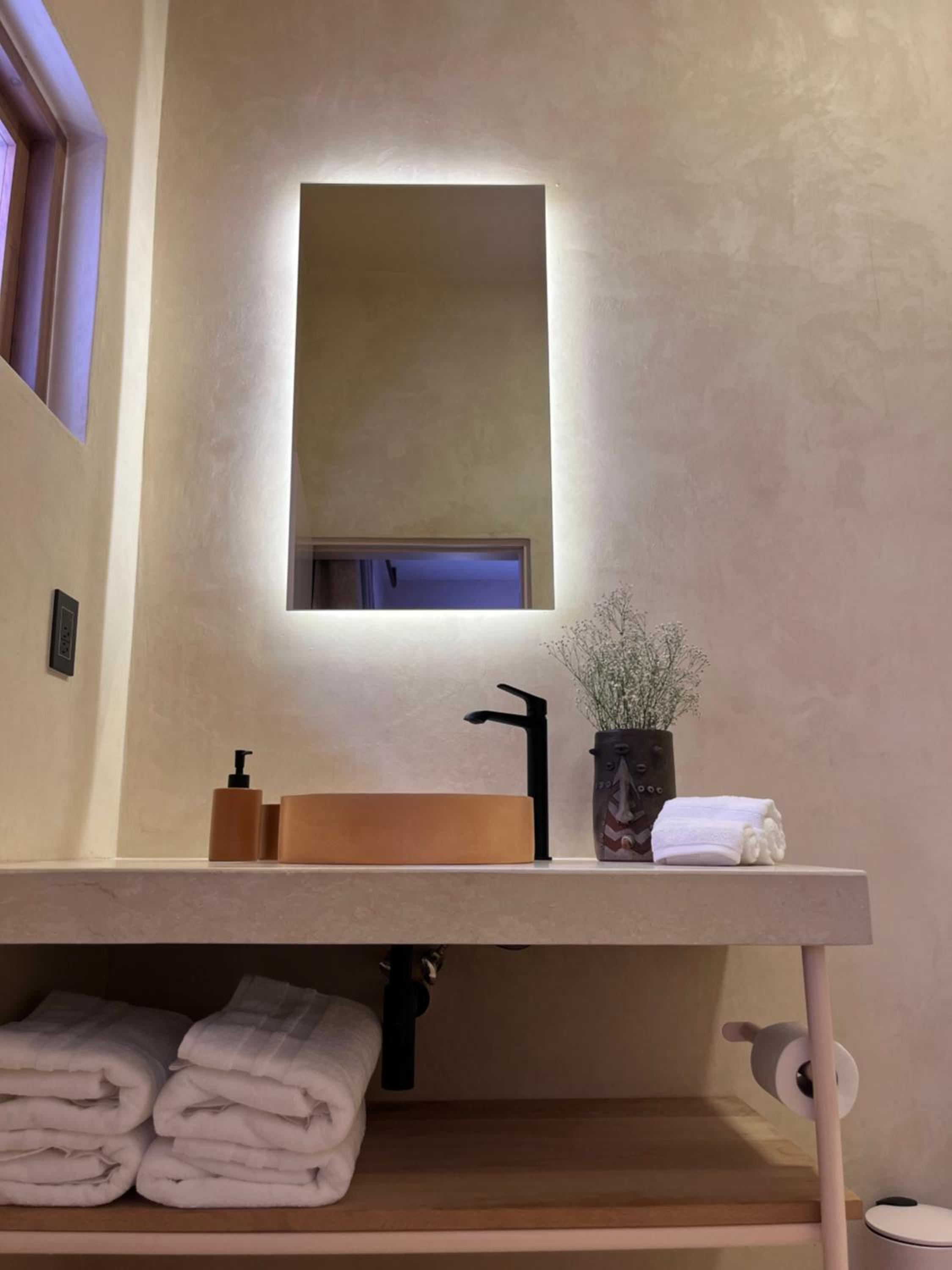 Twin Room - Photo 13
