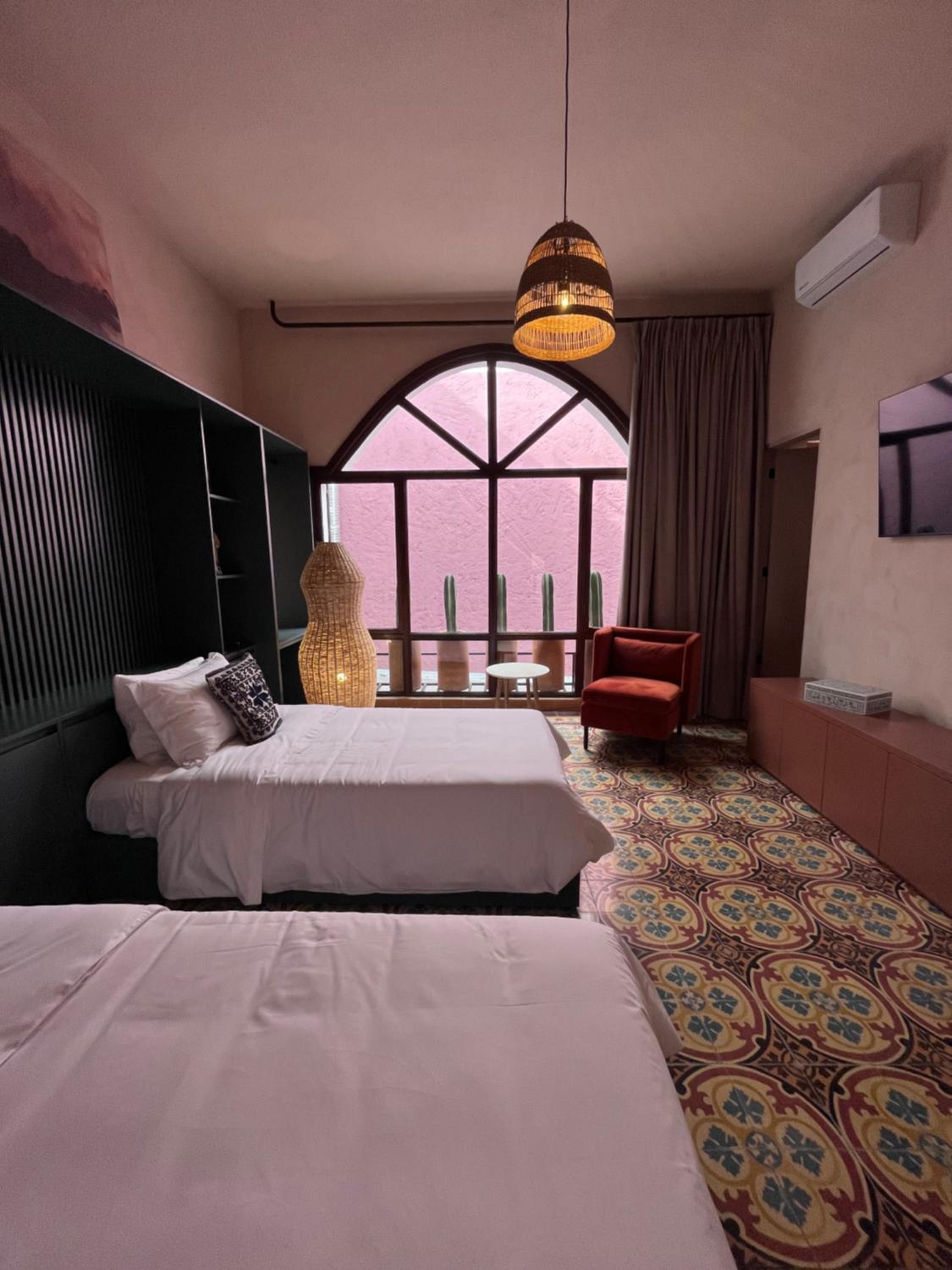 Twin Room - Photo 14