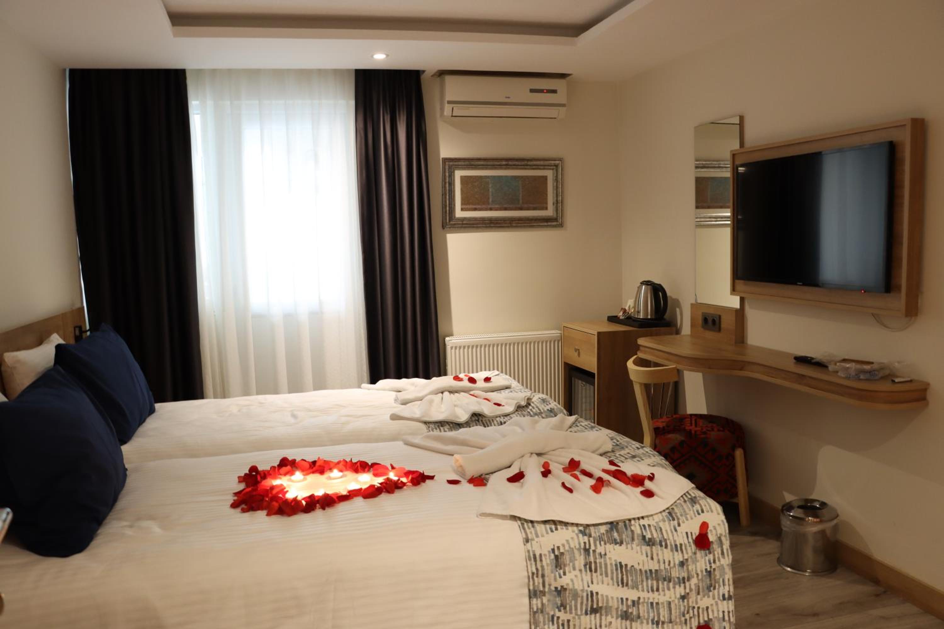Double Room - Photo 1