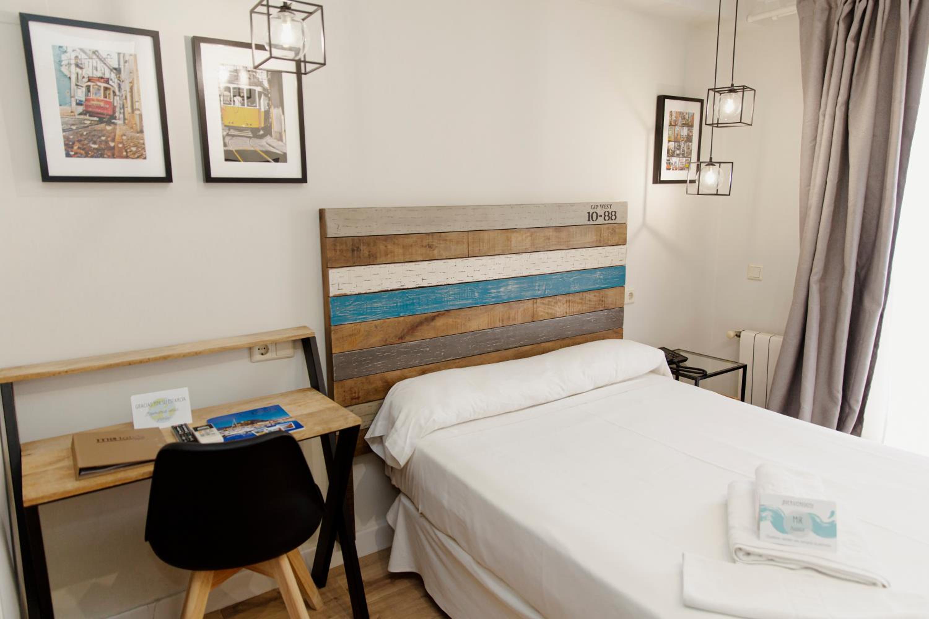 Single Room photo 3