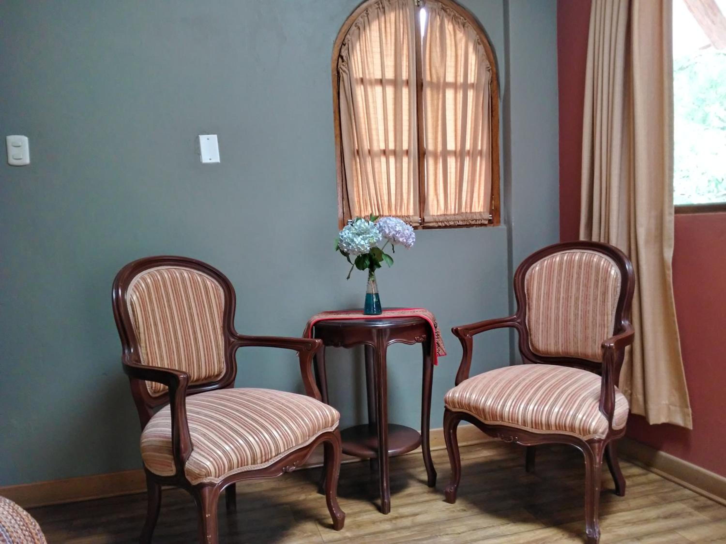 Deluxe Suite photo 2