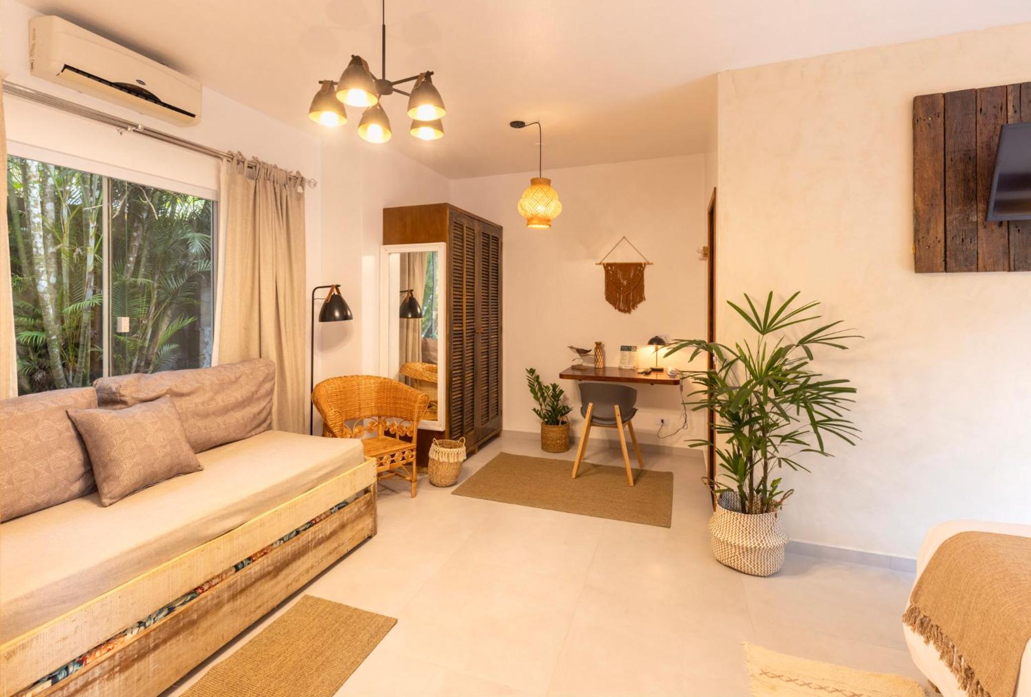 Bungalow thumbnail 5