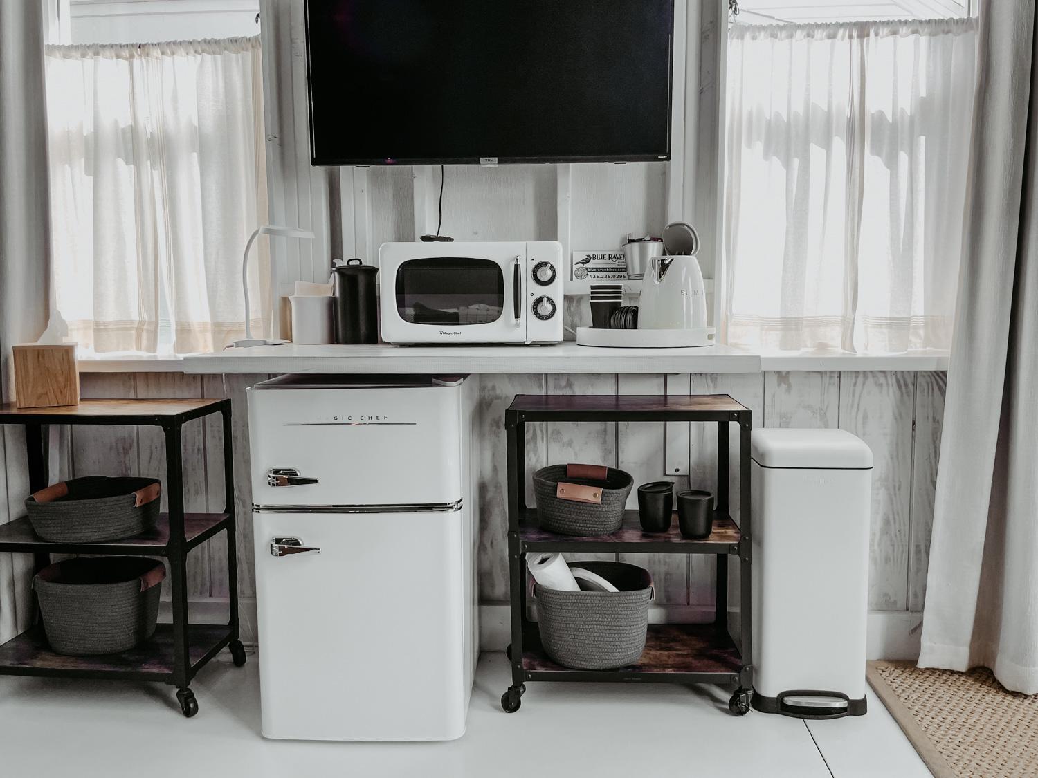 Deluxe King Studio - Photo 2