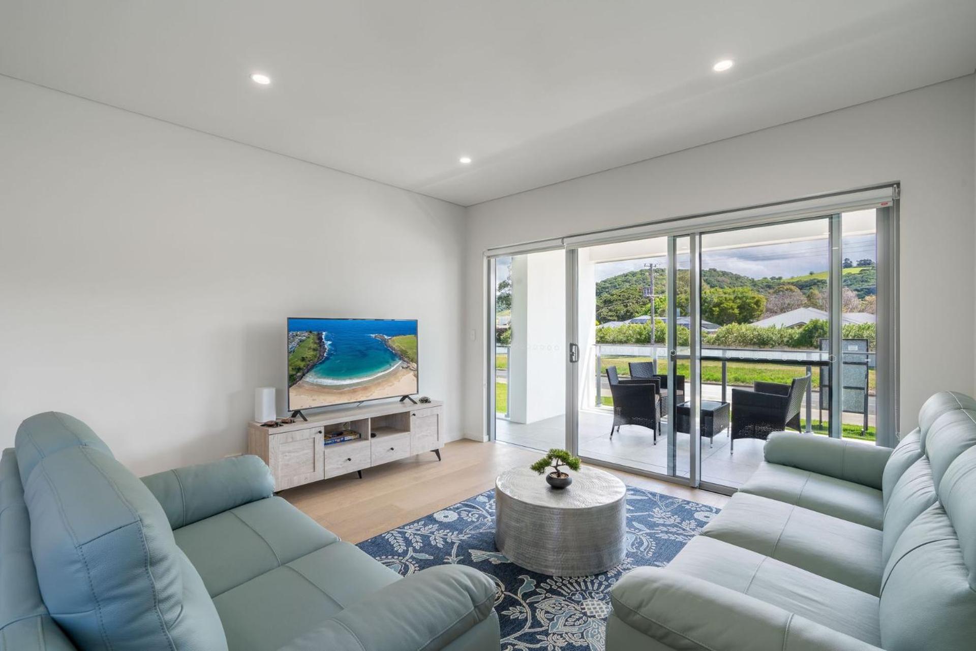 Three-Bedroom House photo 1