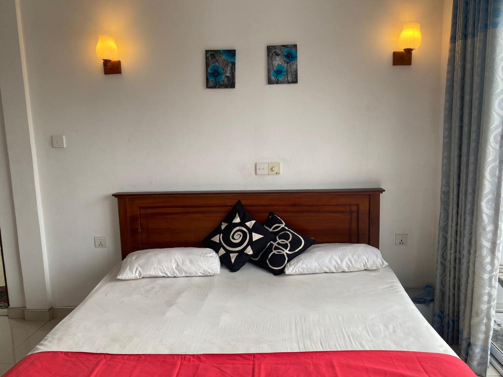 Standard Double Room with Fan photo 3