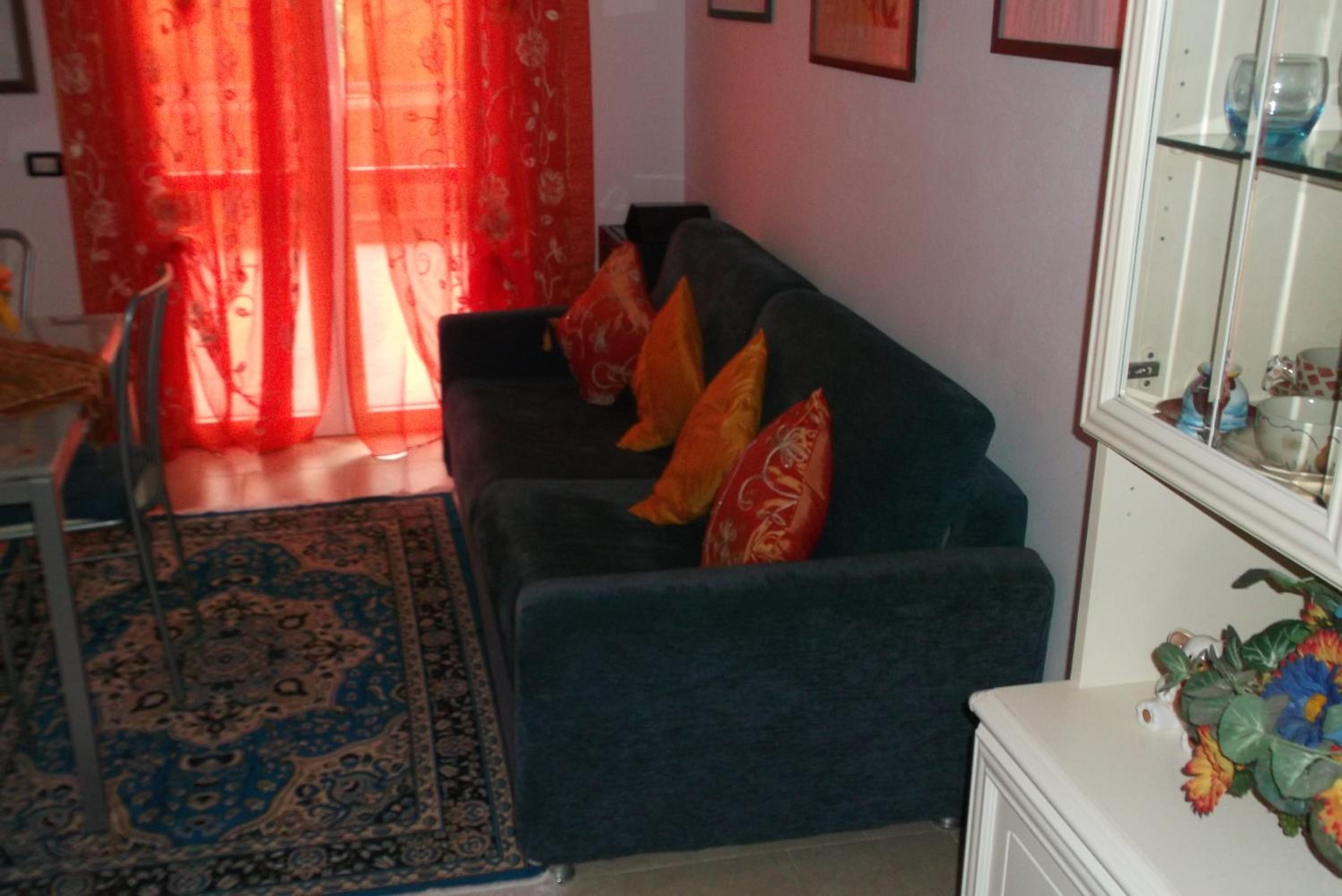 Studio Apartment photo 1