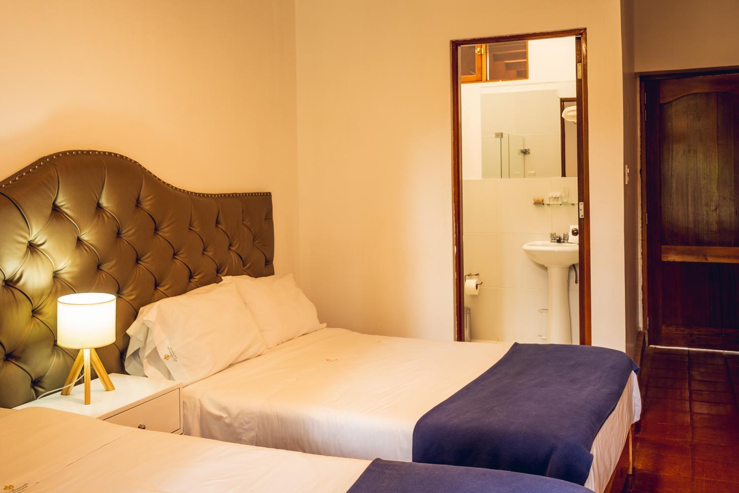 Standard Twin Room photo 2
