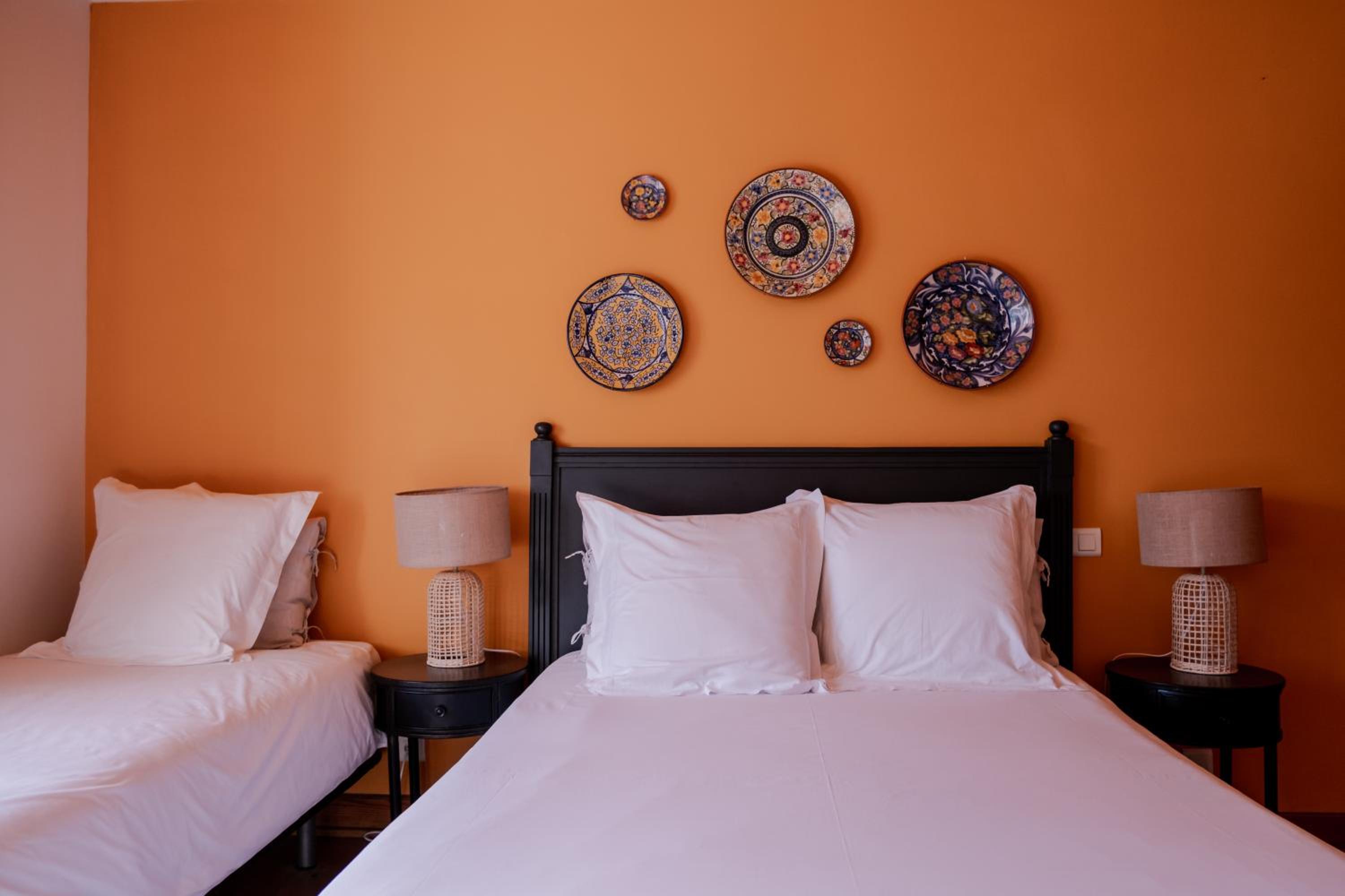 Triple Room with Private Bathroom - Photo 3
