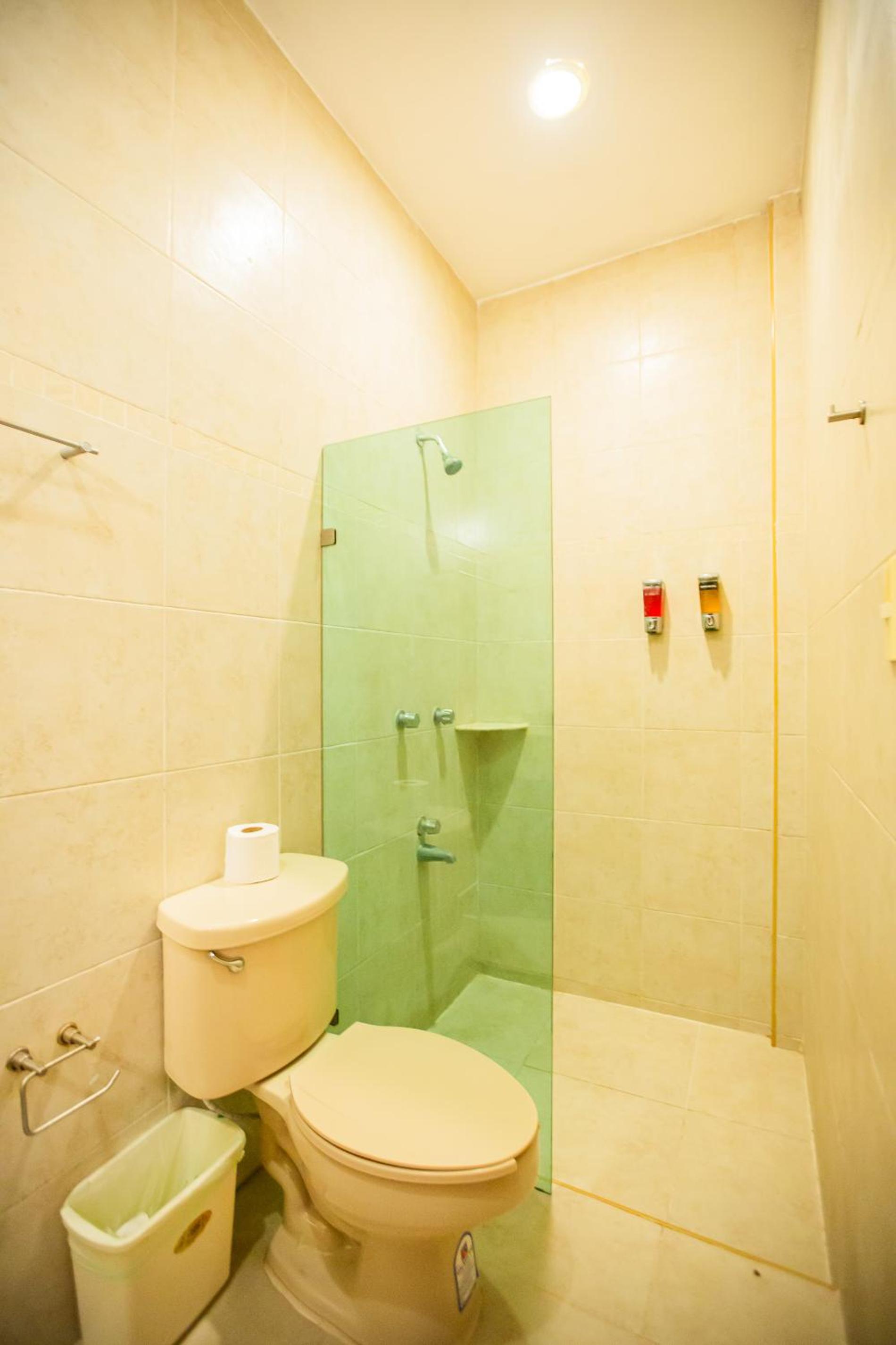 Standard Double Room with Two Double Beds - Photo 10