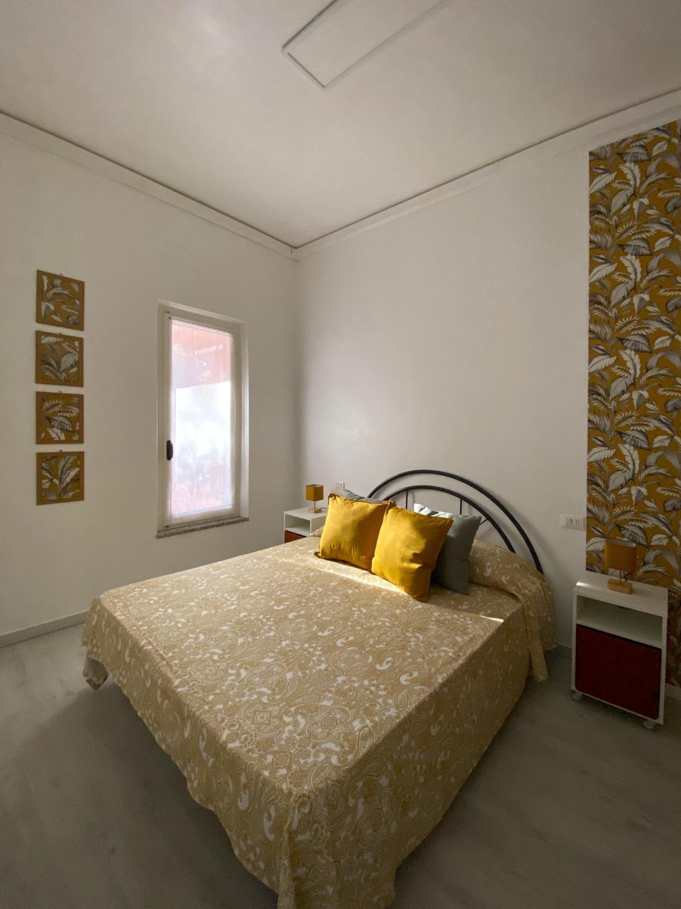 One-Bedroom Apartment with Patio and Sea View photo 1