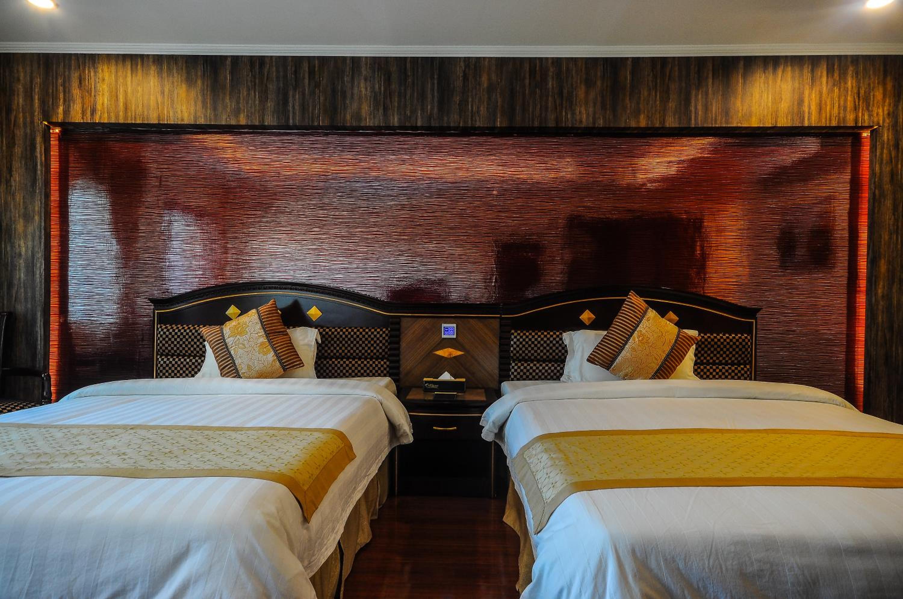 Deluxe Double Or Twin Room photo 3