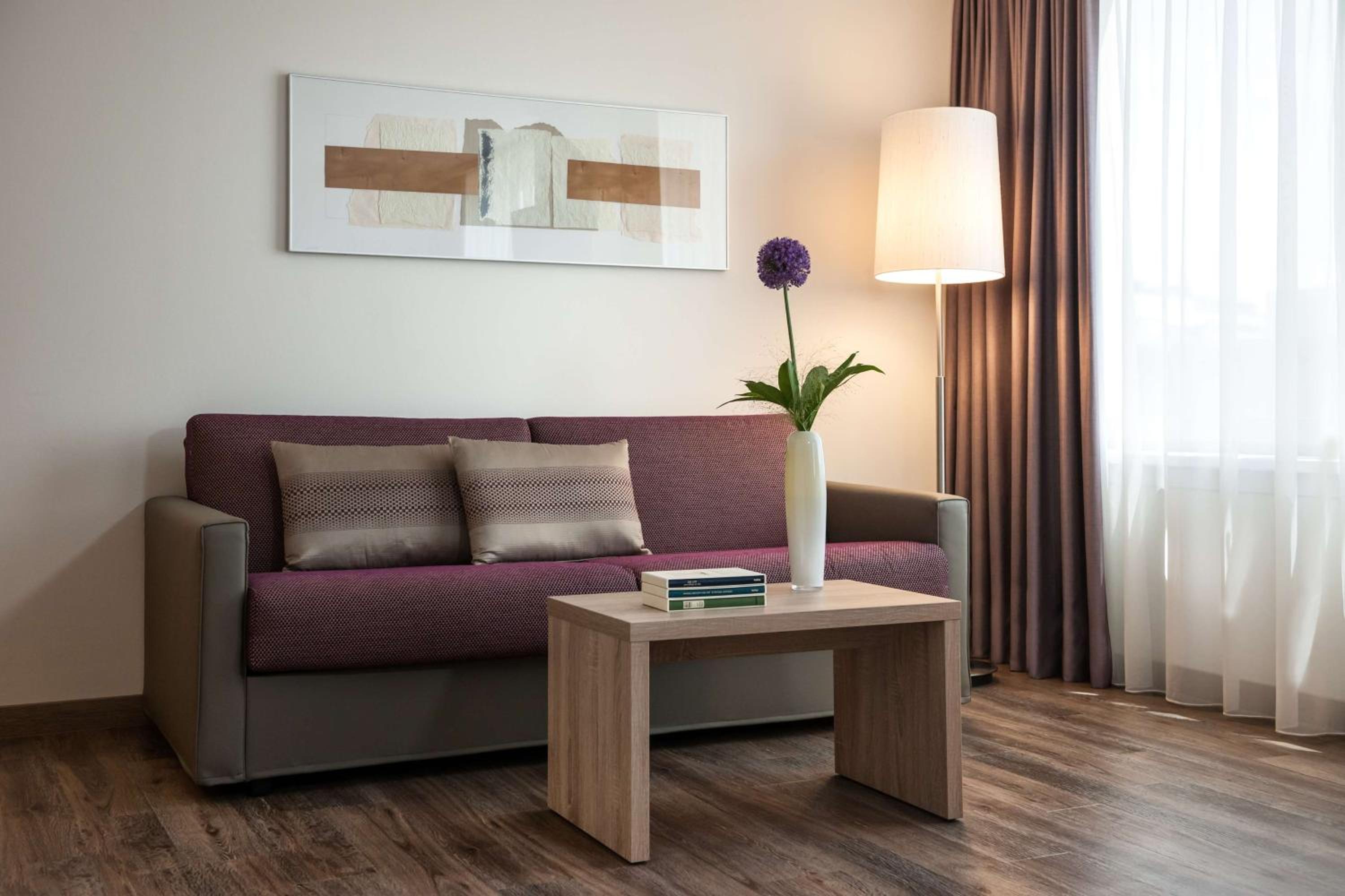 Apartment - Photo 2