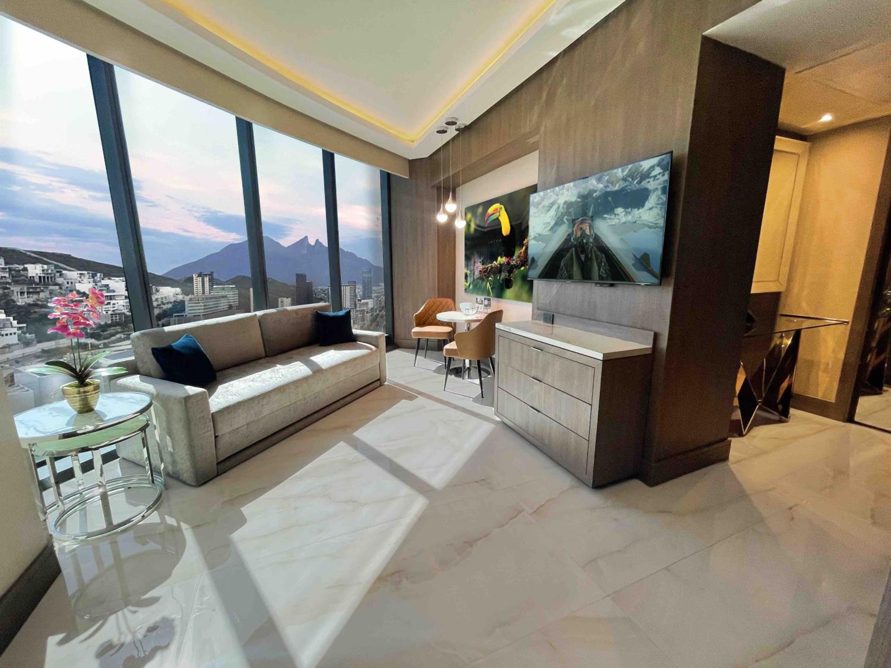 Suite with Spa Bath - Photo 1