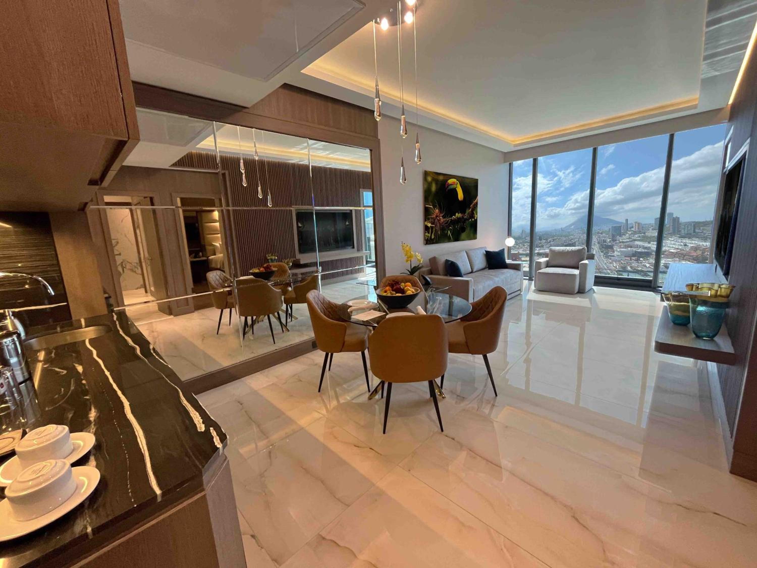 King Suite with Spa Bath