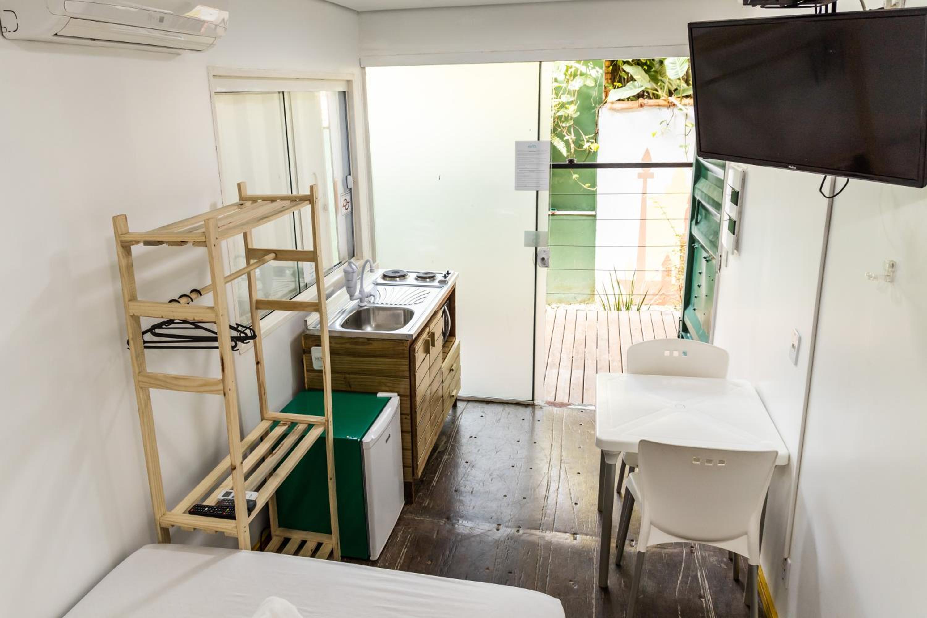 Deluxe Double Studio - Photo 7