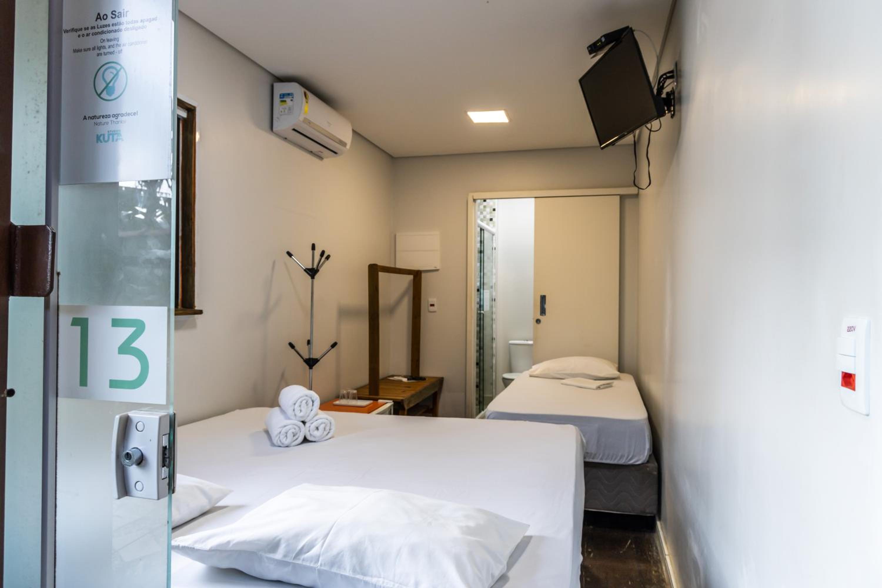 Classic Triple Room - Photo 1
