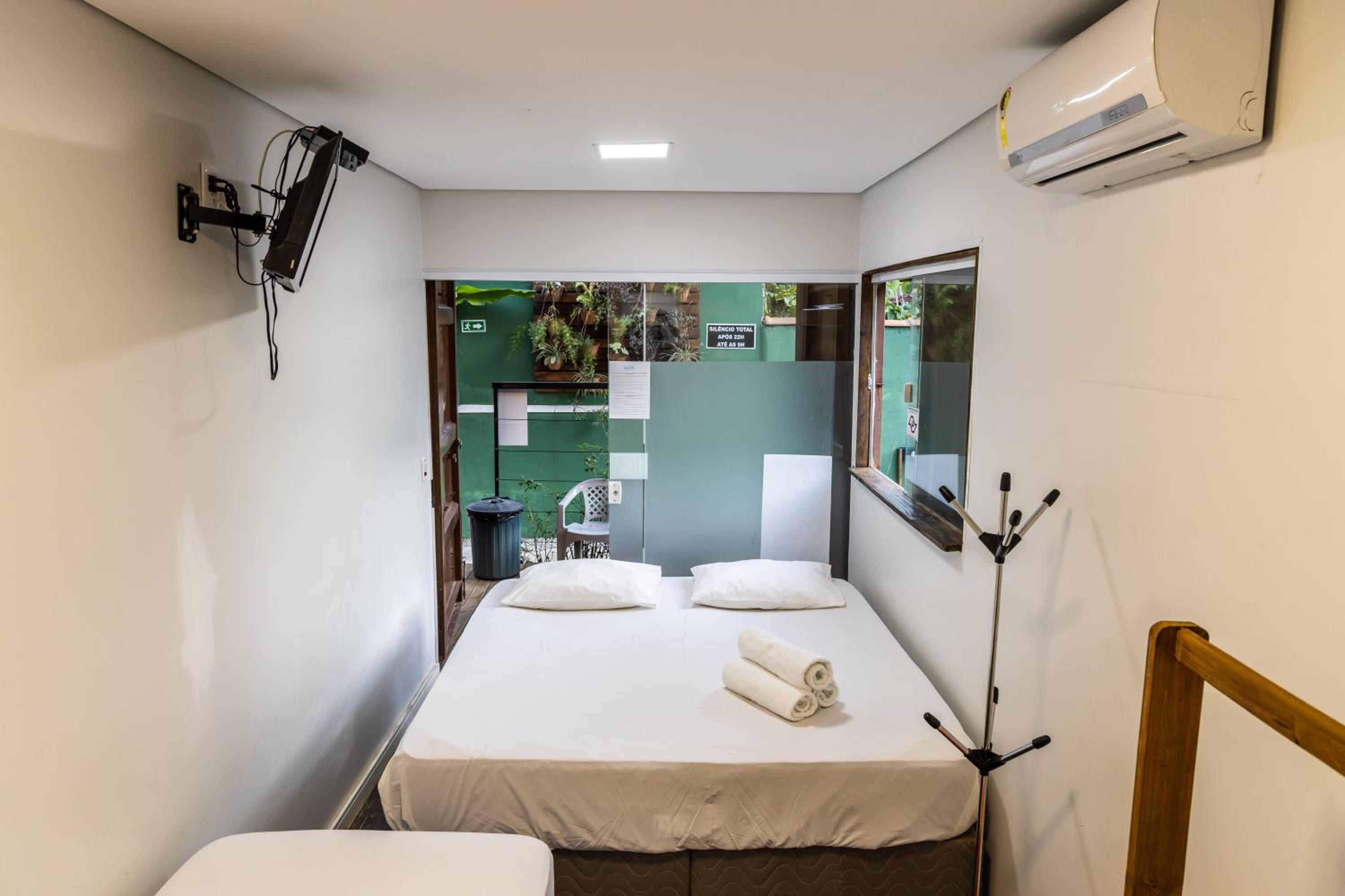 Classic Triple Room - Photo 11