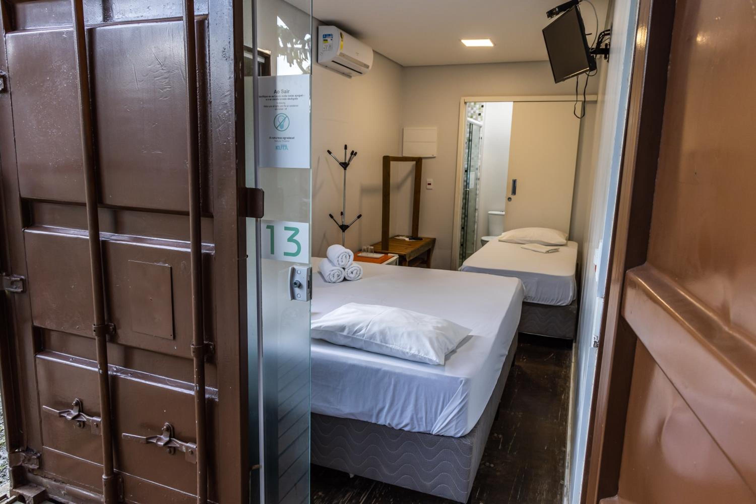 Classic Triple Room - Photo 3