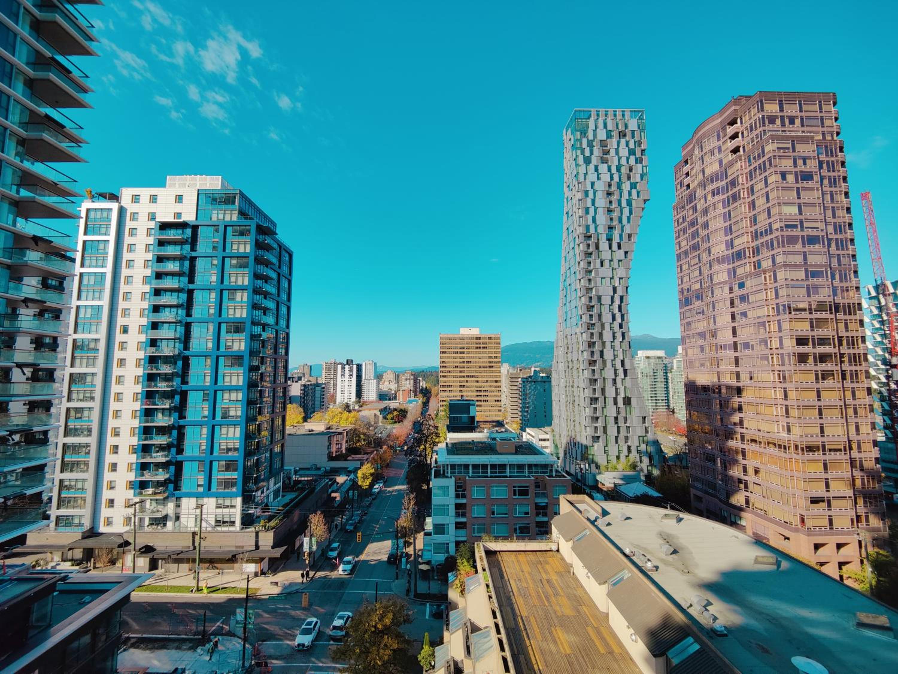 One Bedroom Apartment with Robson Street View - Photo 7