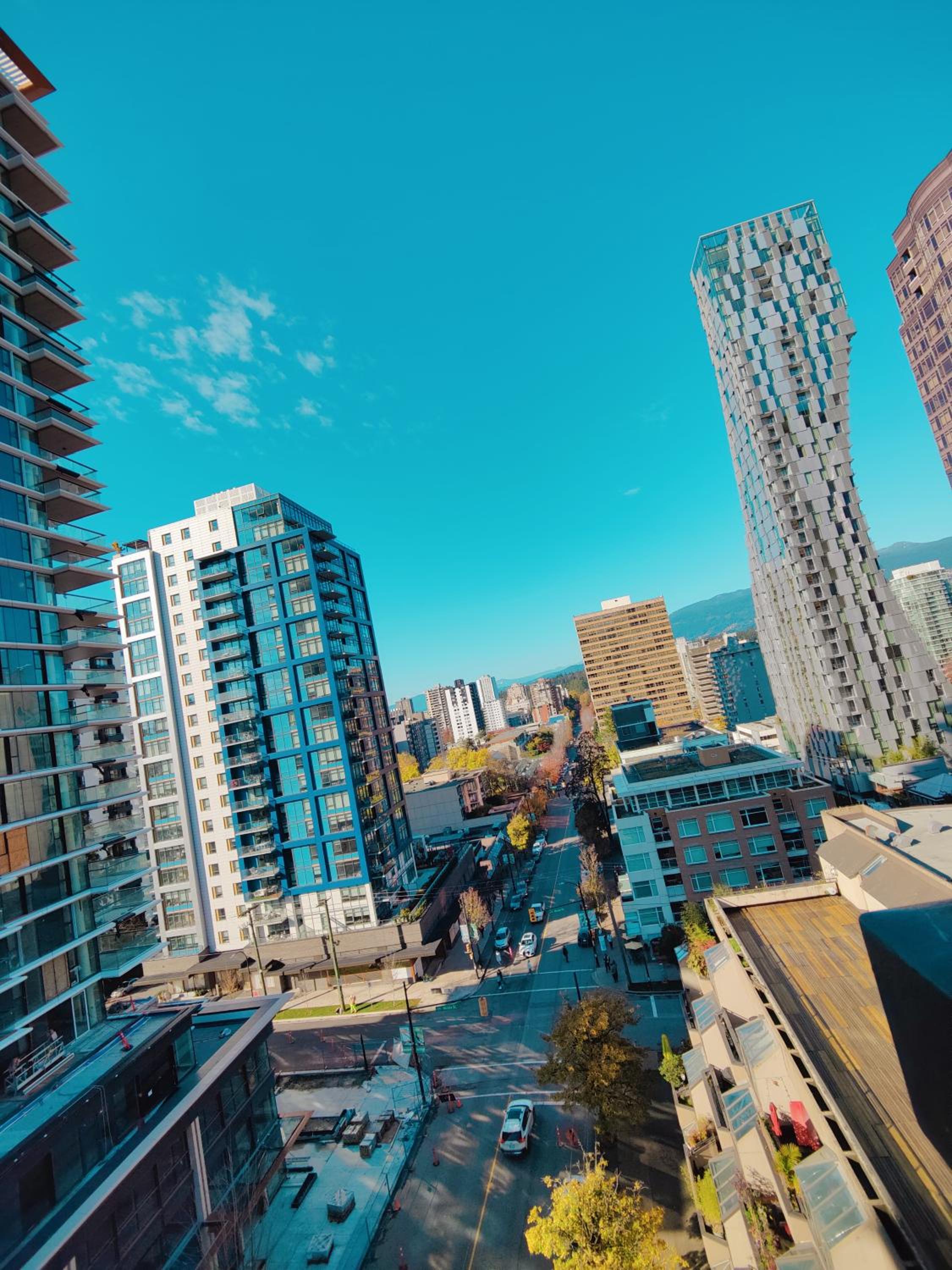 One Bedroom Apartment with Robson Street View - Photo 8