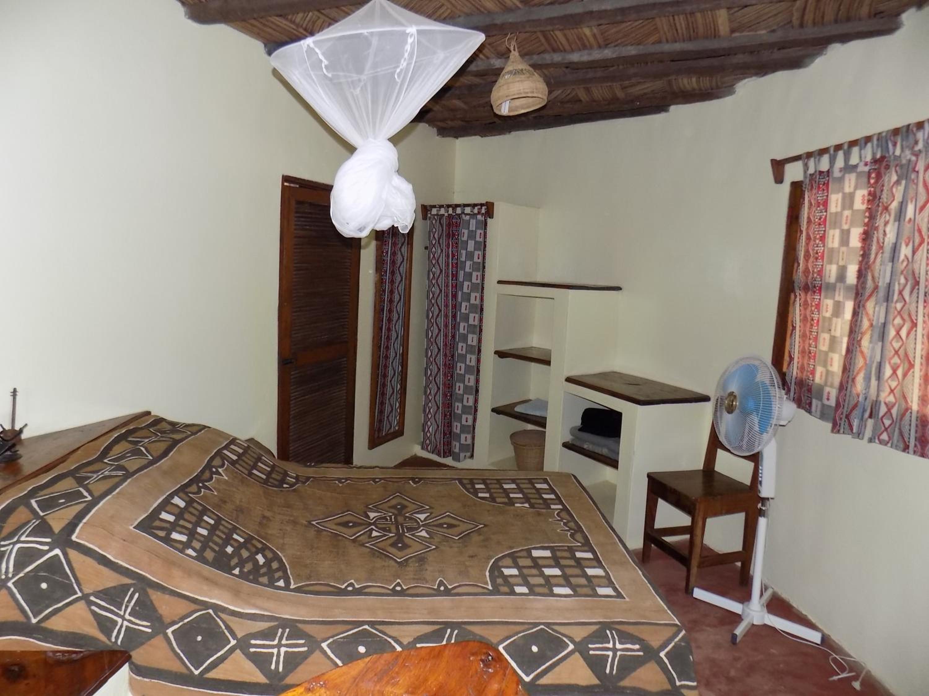 Bungalow photo 1