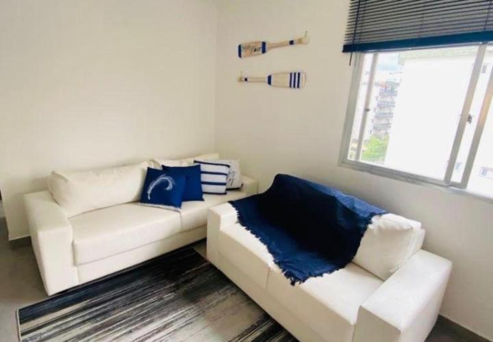 Three-Bedroom Apartment photo 1