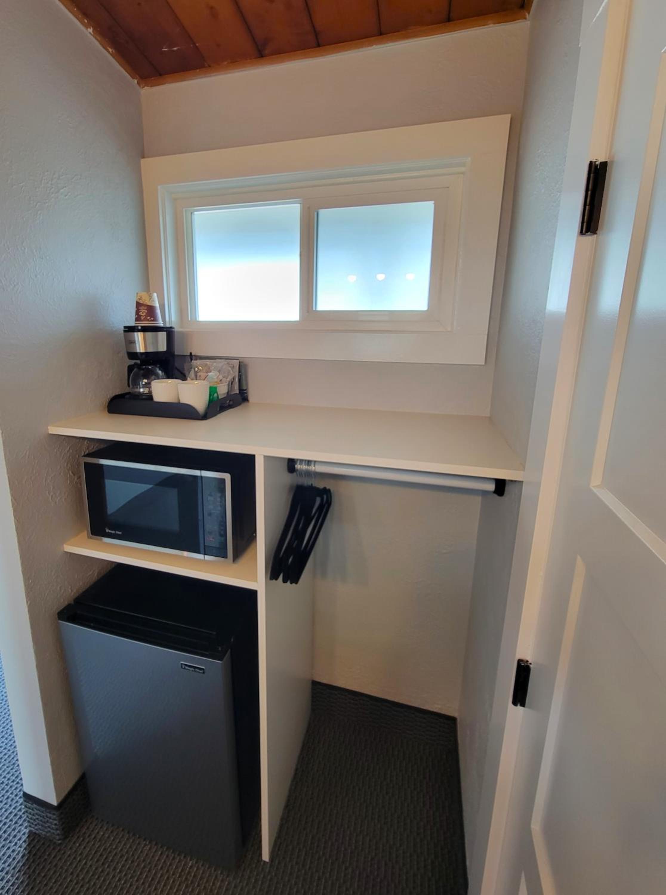 Deluxe King Room photo 2