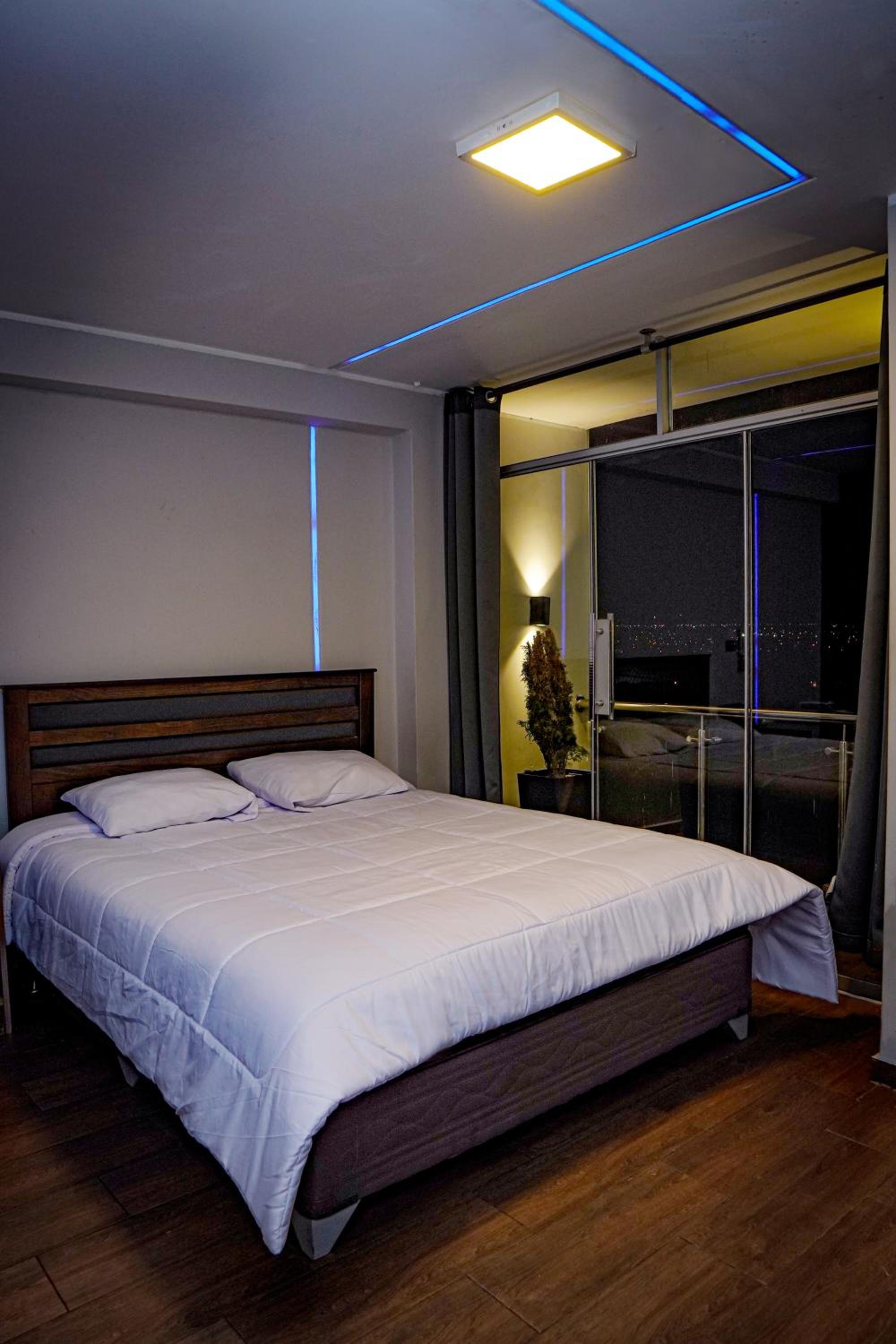 King Suite with Spa Bath