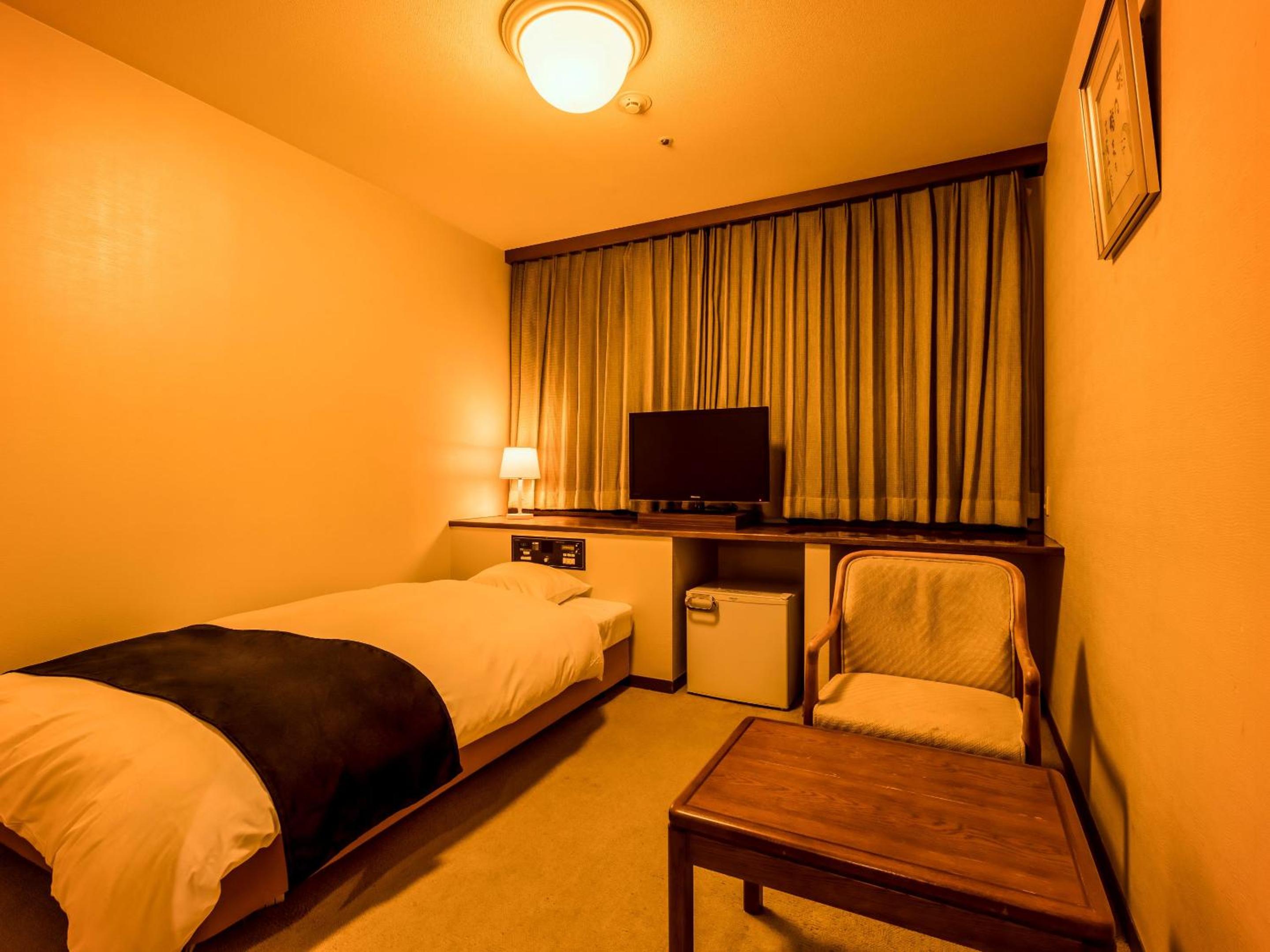 Economy Single Room(No View) - Indoor Bath - Non-Smoking