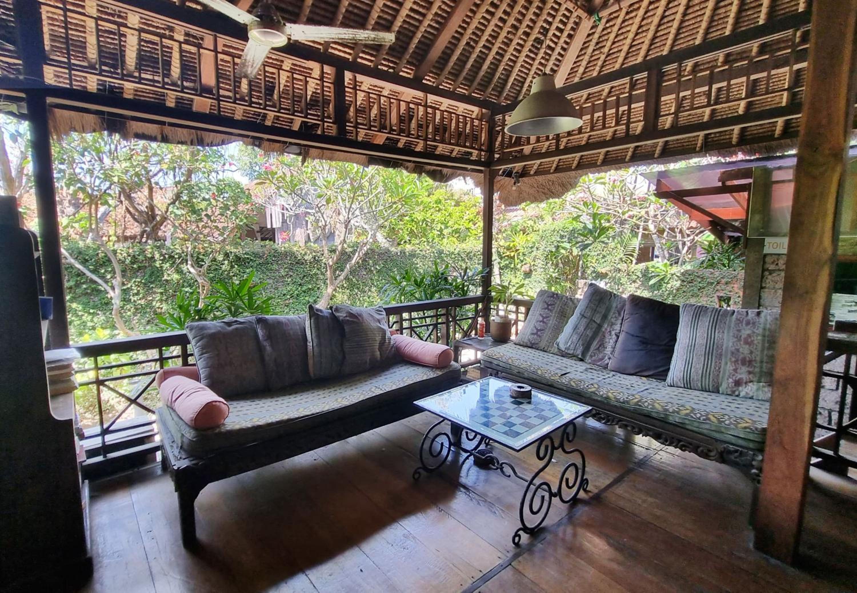 Suite with Pool View - Photo 2